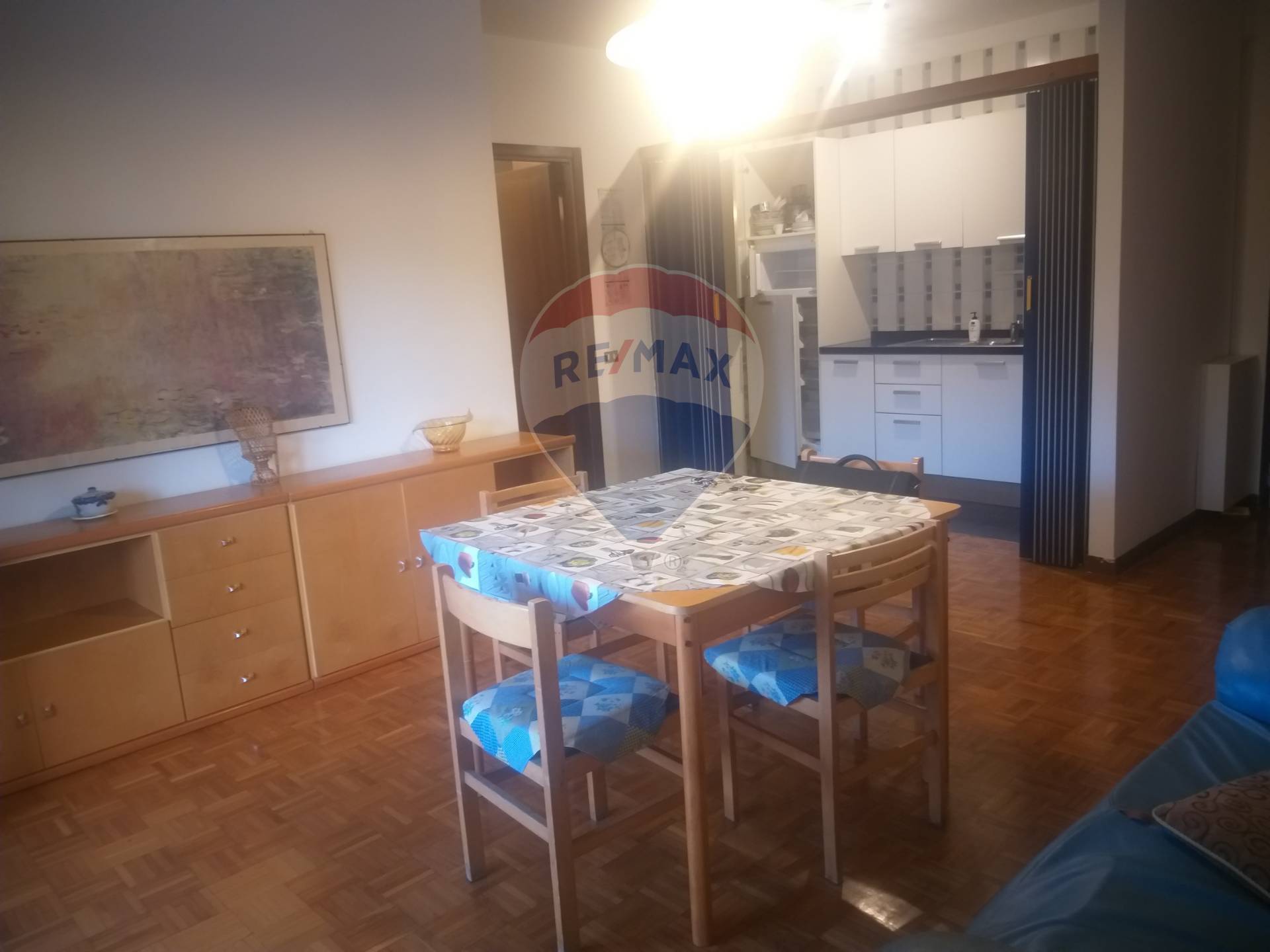  perugia affitto quart:  re/max famosa