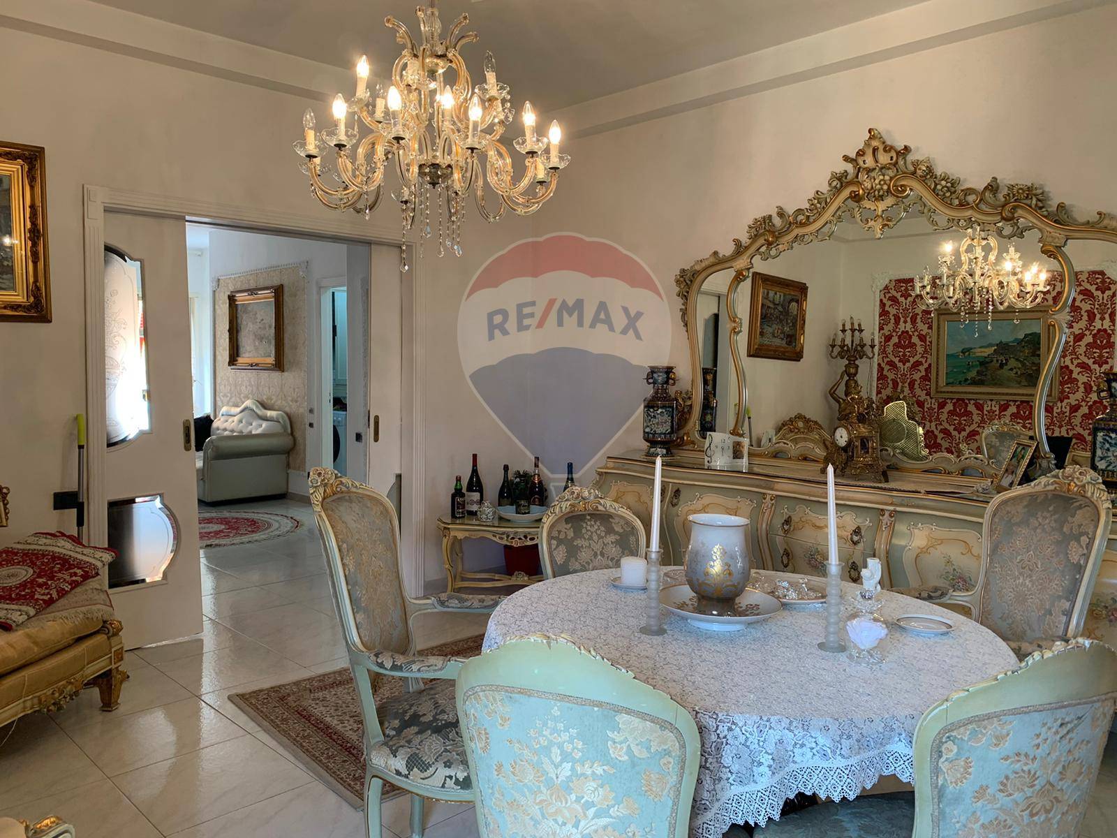 Appartamento NAPOLI vendita  Mercato  RE/MAX Advisor