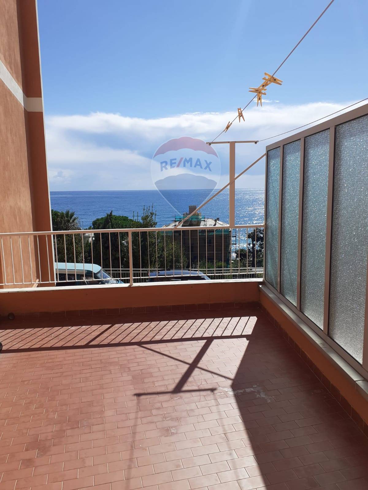 Appartamento COGOLETO vendita    RE/MAX Med