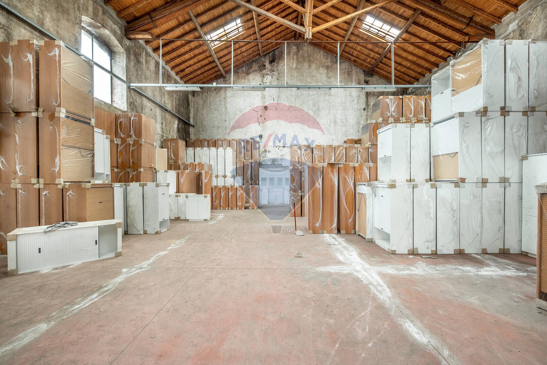 Capannone Commerciale CATANIA vendita  Centro Storico  RE/MAX City Home
