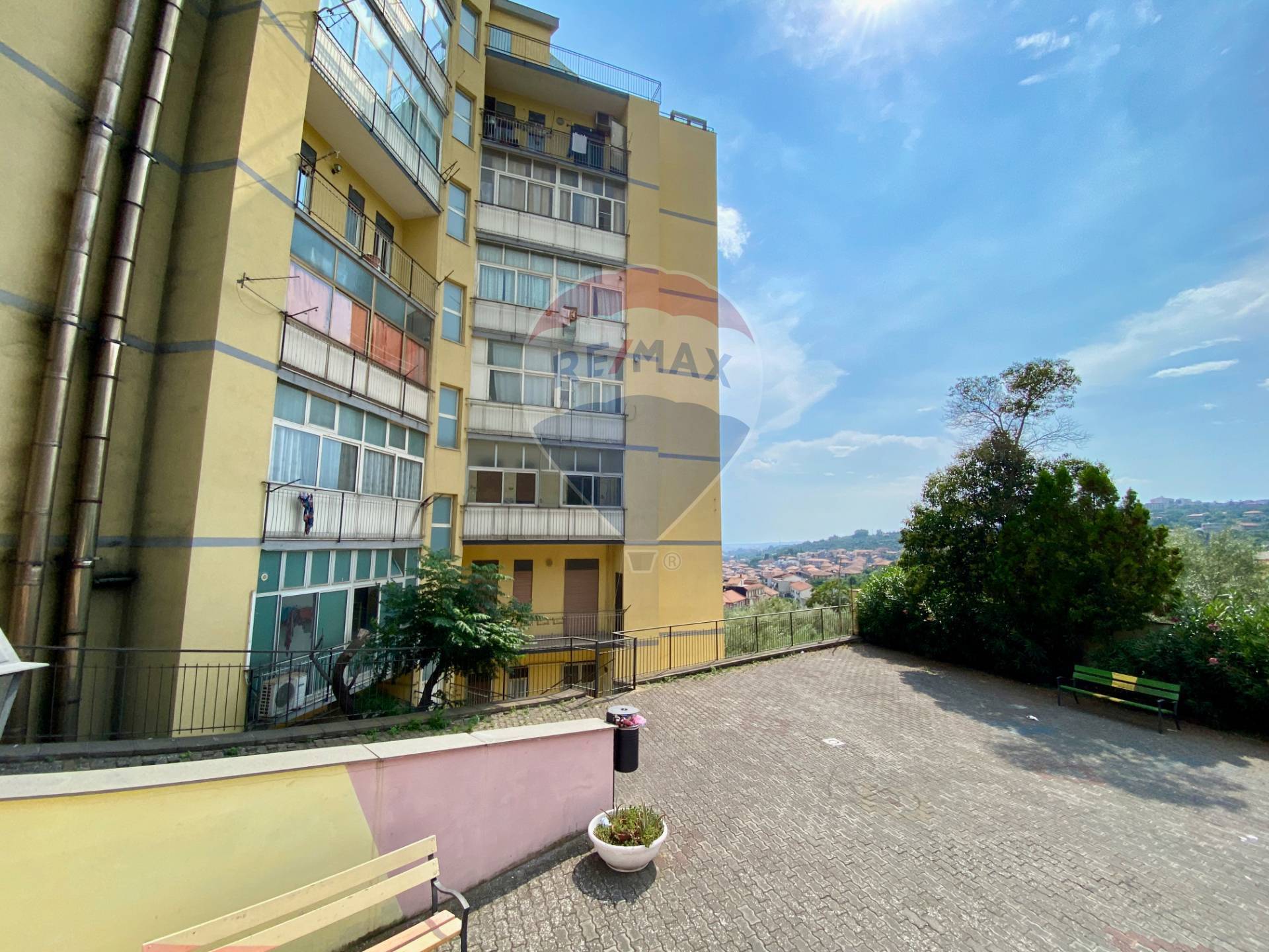 Appartamento ACI CASTELLO vendita  Ficarazzi  RE/MAX Realizza