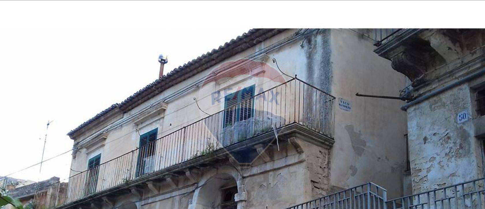  modica vendita quart: centro storico re/max prima classe