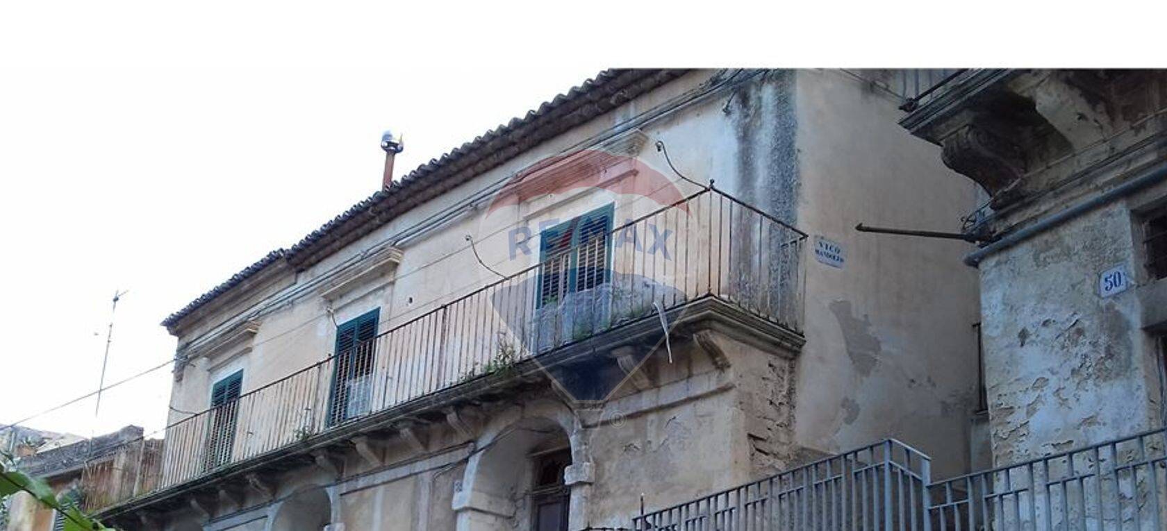Villa Unifamiliare - Indipendente MODICA vendita  Centro Storico  RE/MAX Prima Classe