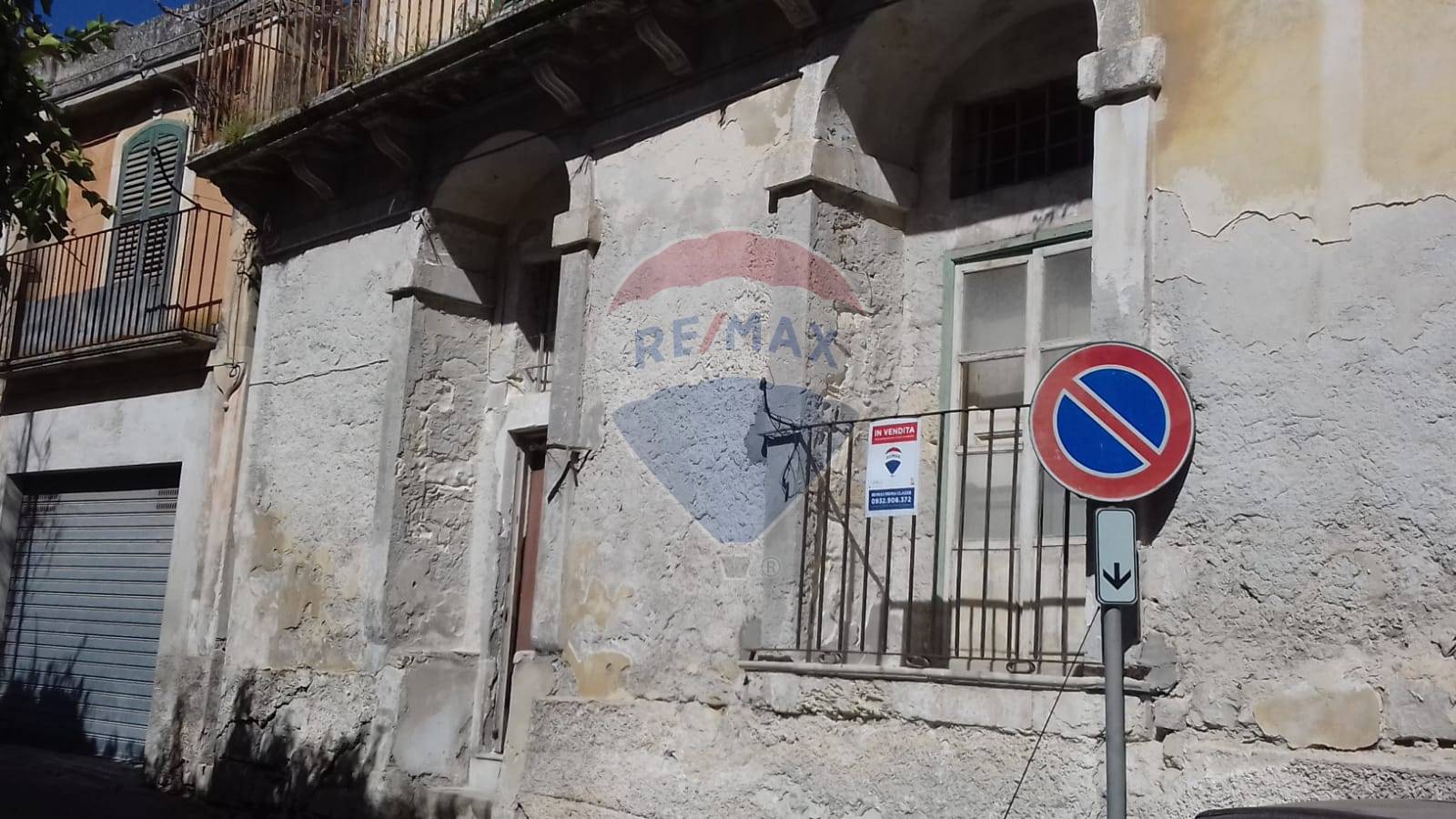  modica vendita quart: centro storico re/max prima classe