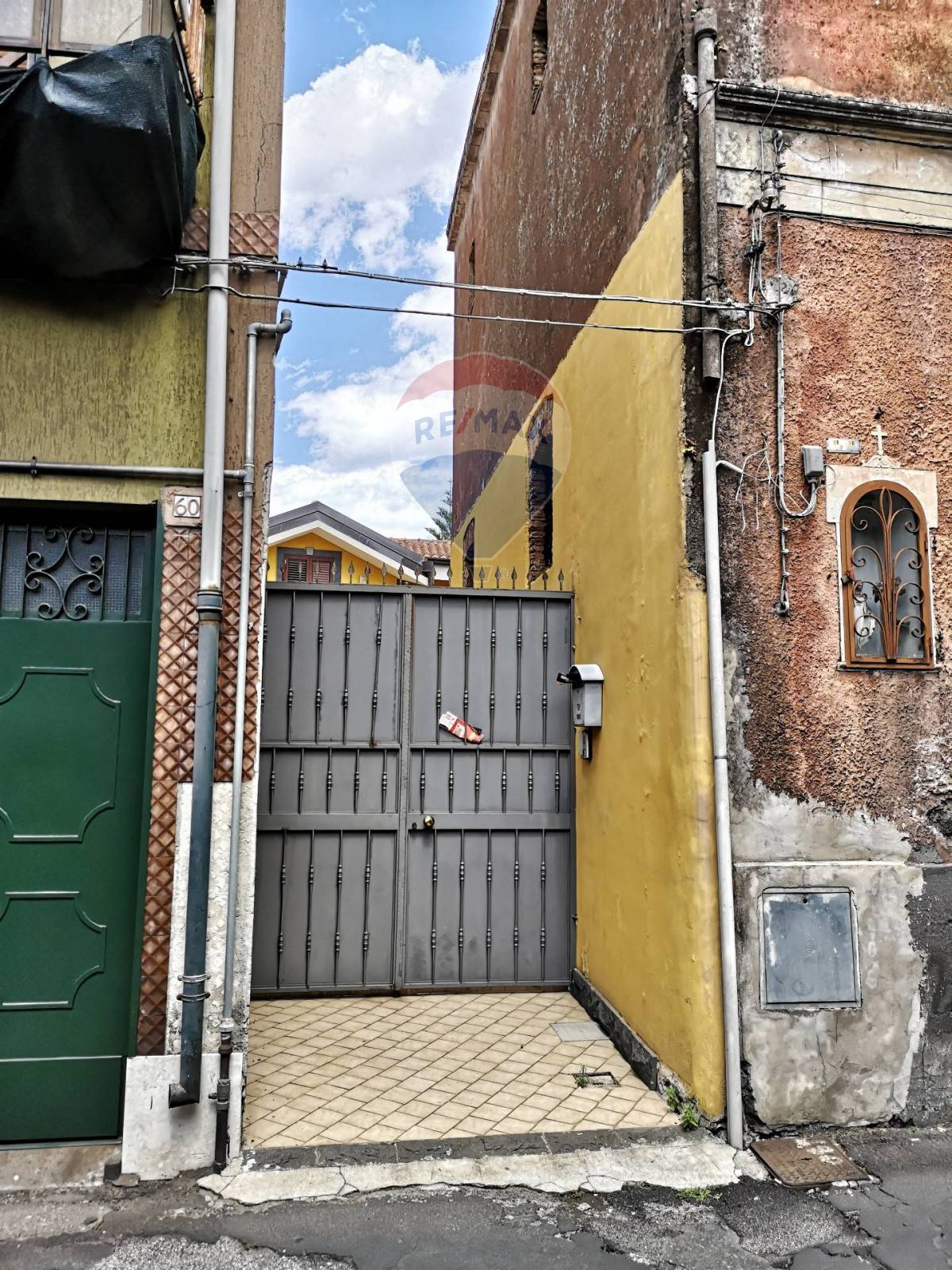 Villa Unifamiliare - Indipendente SAN GIOVANNI LA PUNTA vendita    RE/MAX City Home