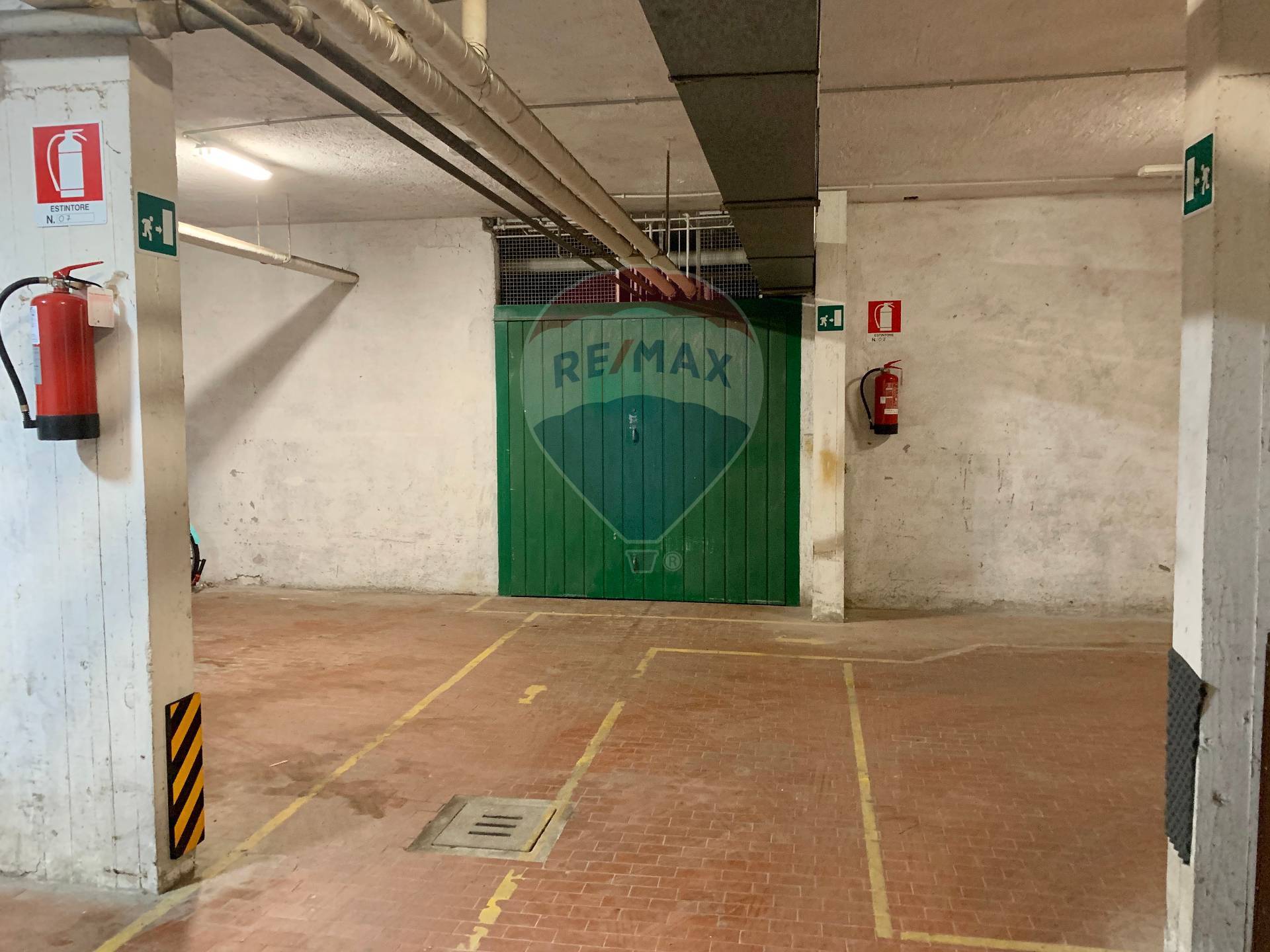 Box auto - Posto auto ROMA vendita  Cassia  RE/MAX Titanus