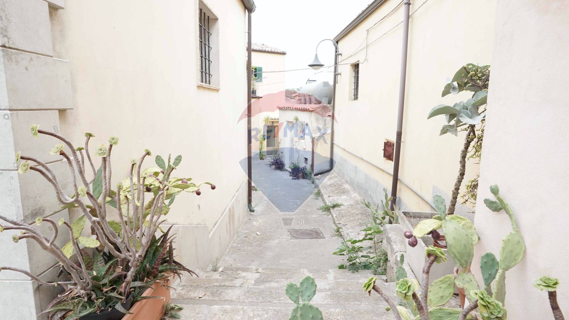 Villa Unifamiliare - Indipendente MODICA vendita  Centro Storico  RE/MAX Prima Classe