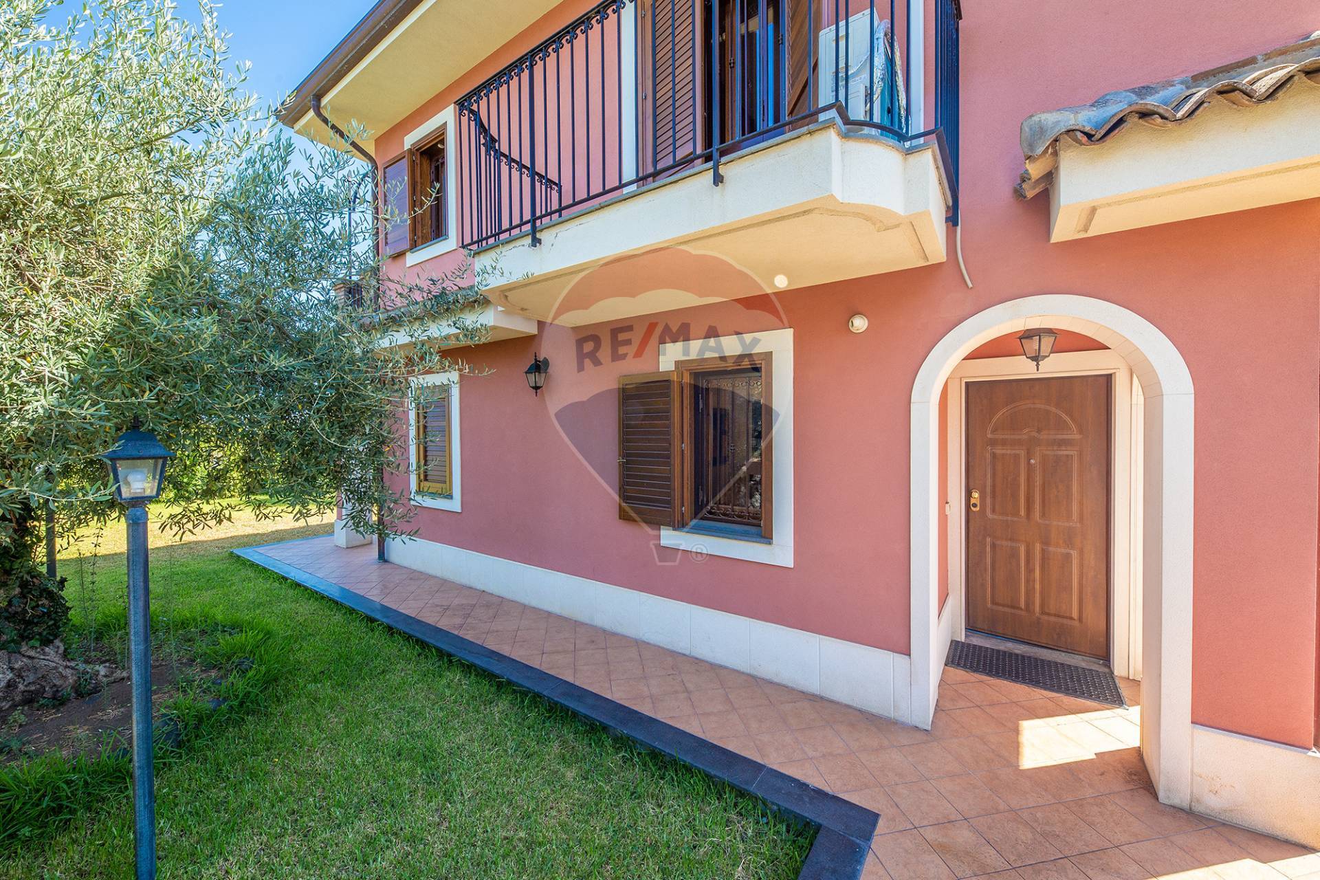 Villa SAN PIETRO CLARENZA vendita    RE/MAX City Home