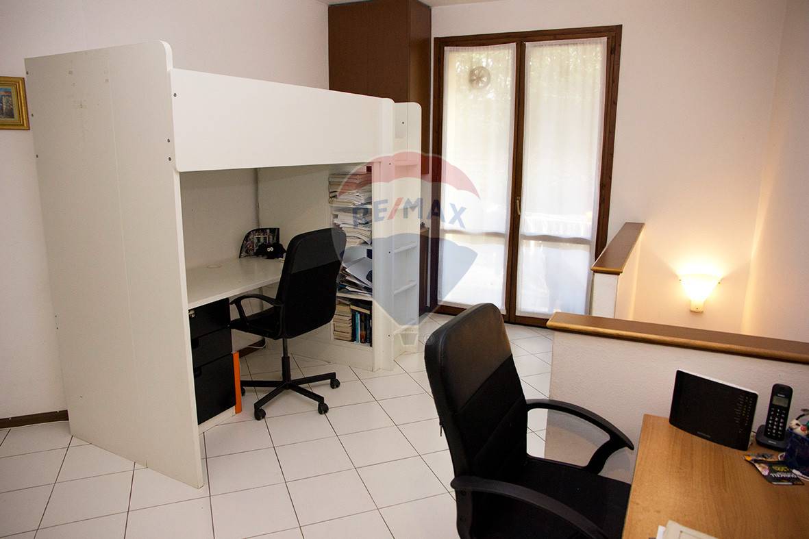 Appartamento CASNATE CON BERNATE vendita    RE/MAX Essenza