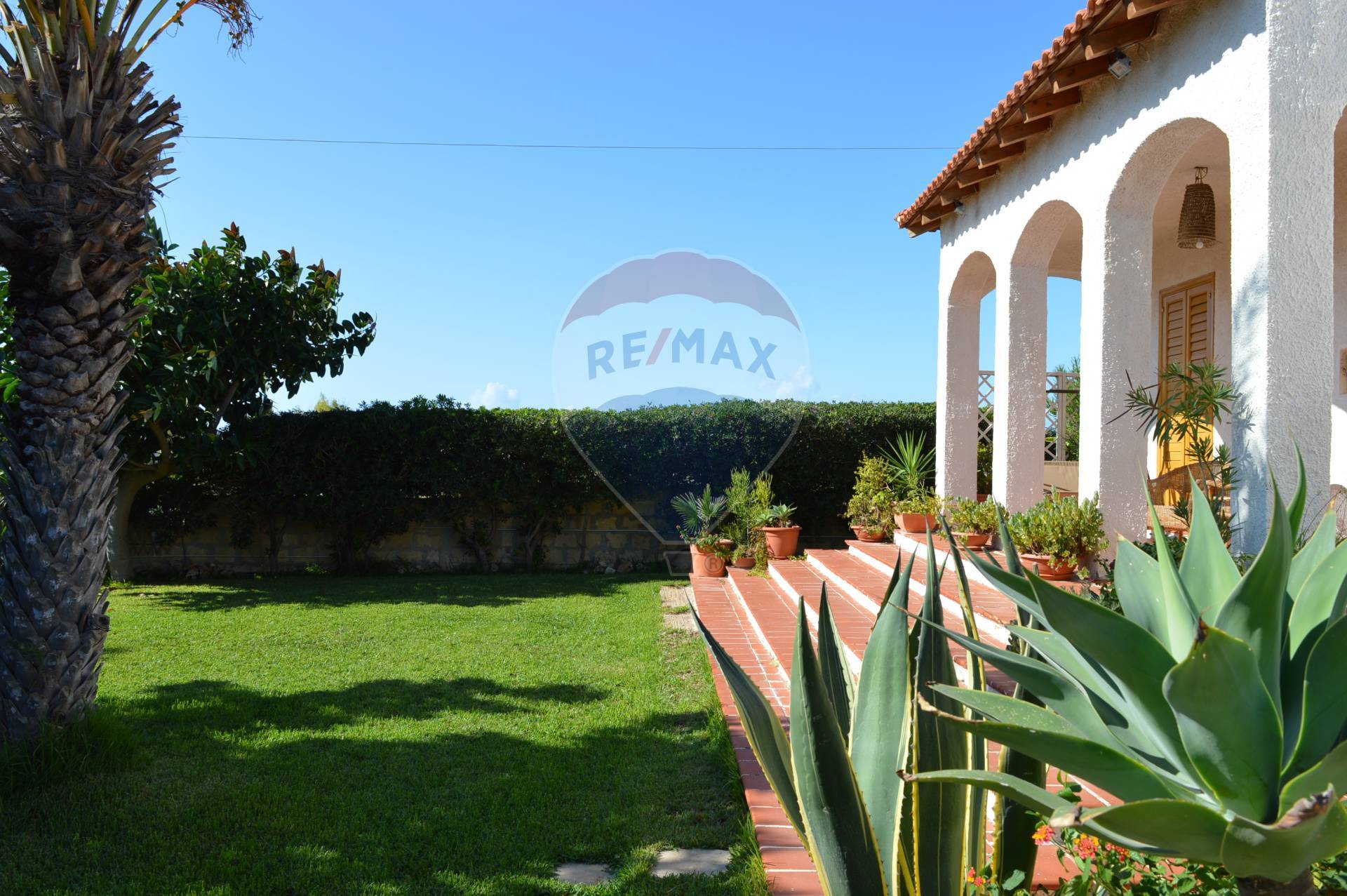 Villa PACHINO vendita    RE/MAX Incase