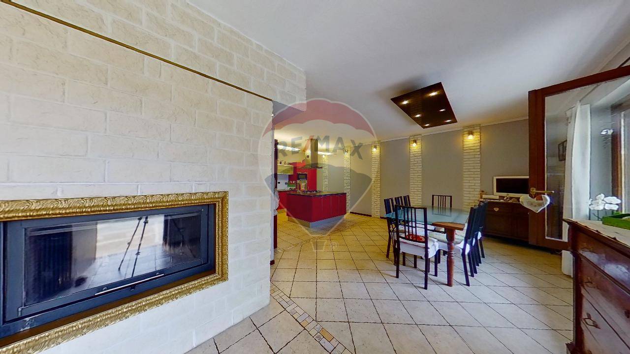 Villa Unifamiliare - Indipendente CUNICO vendita    RE/MAX Brothers