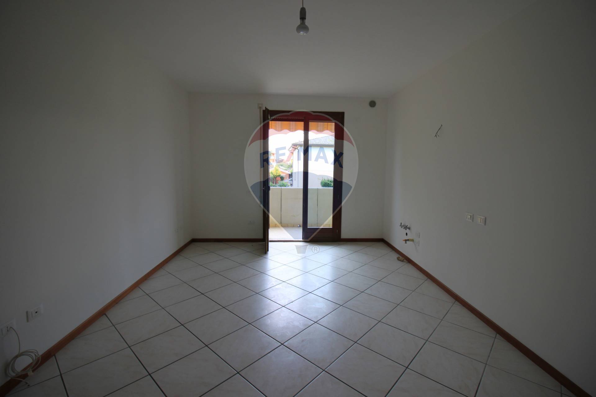 Appartamento PONTELONGO vendita    RE/MAX Sunbeam