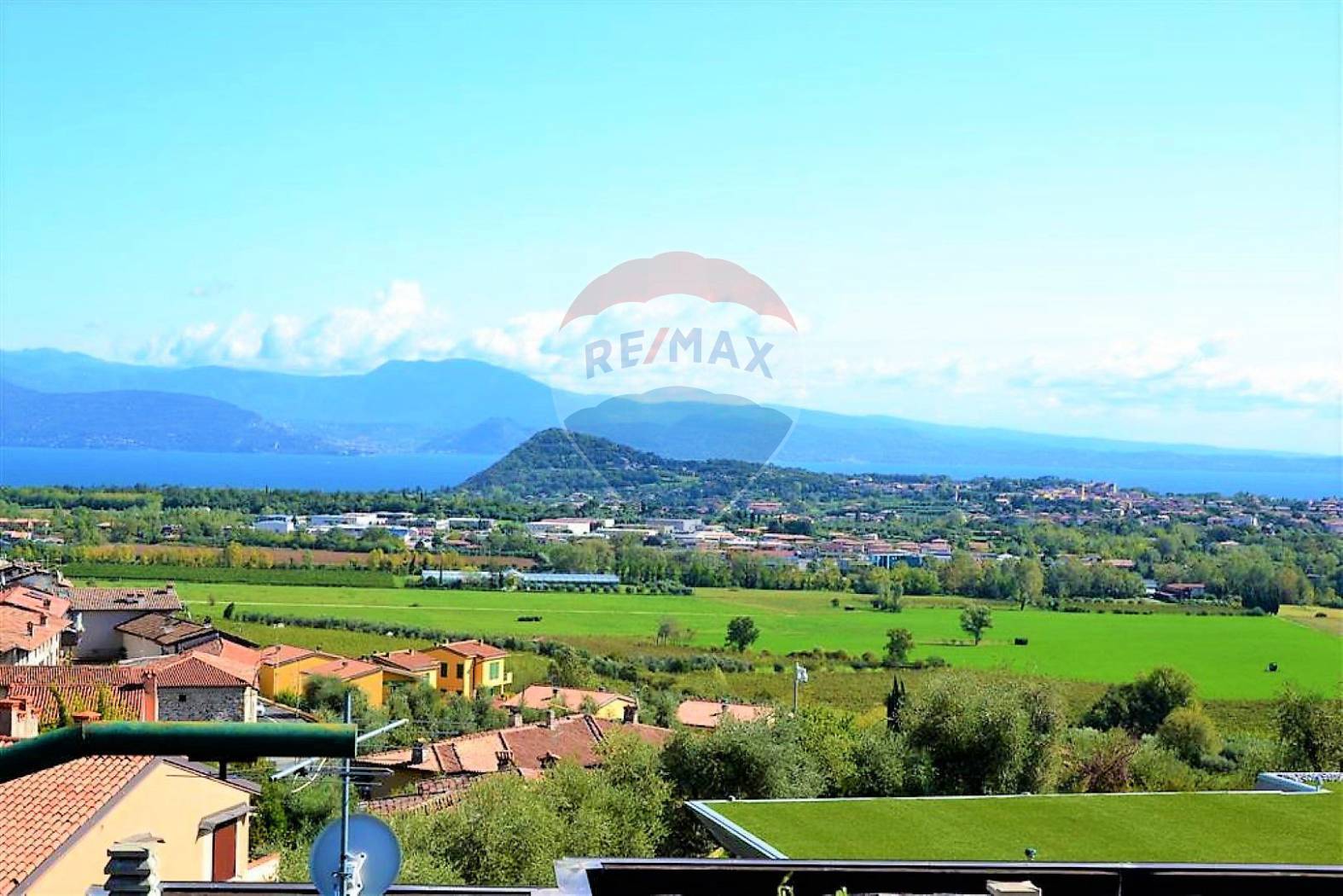  polpenazze del garda vendita quart:  re/max edilfin