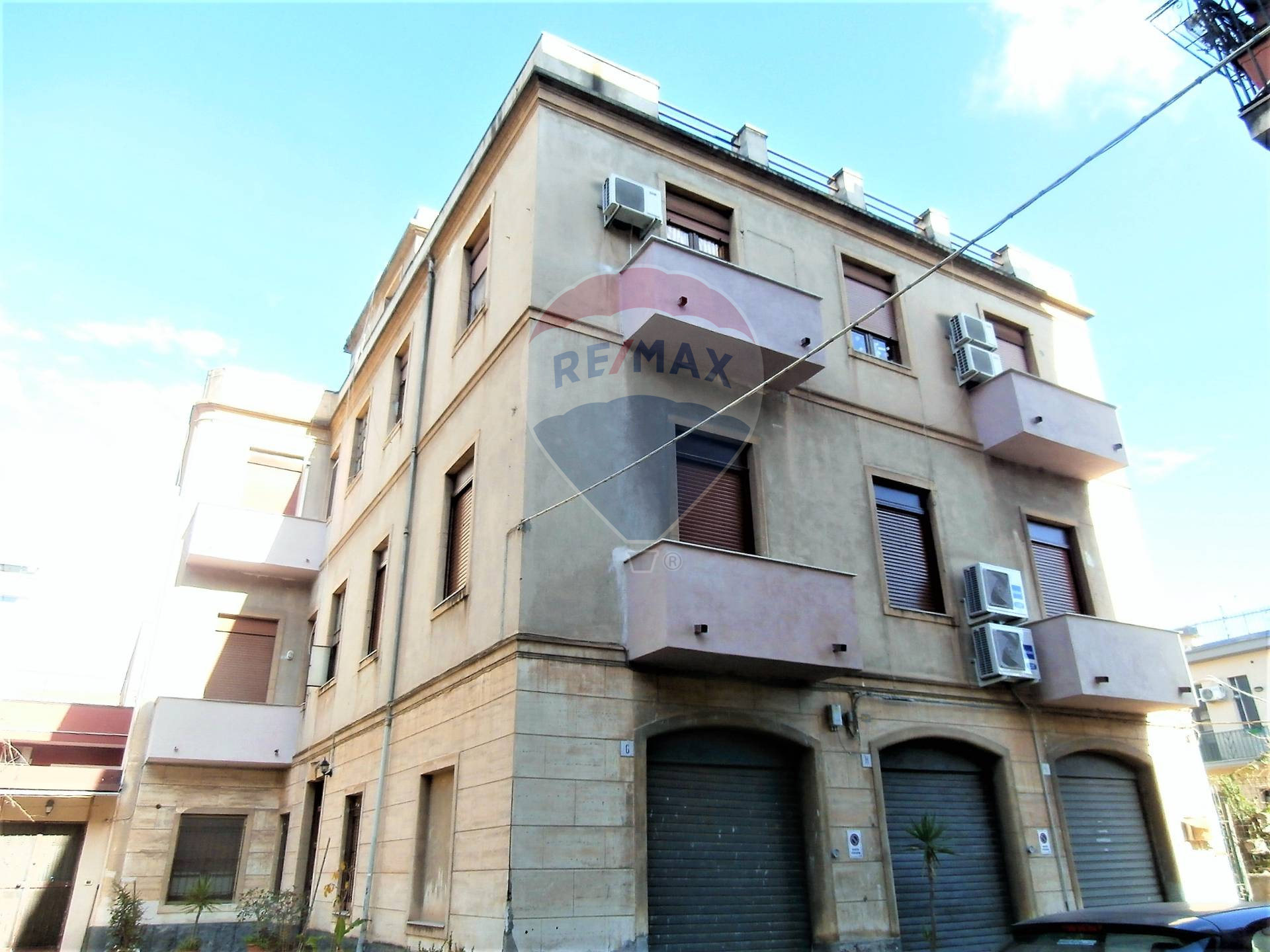 Appartamento CATANIA vendita  Viale M. Rapisardi - Lavaggi  RE/MAX Domus Nova