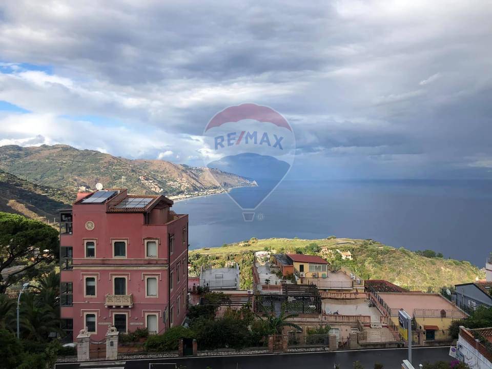  taormina vendita quart: centro re-max-crea-casa