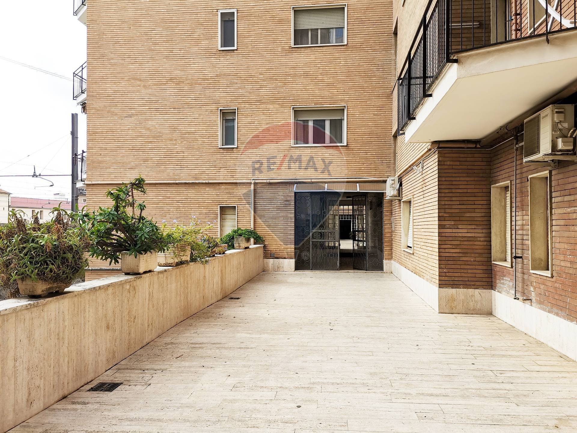 Appartamento CASERTA vendita    RE/MAX Divina