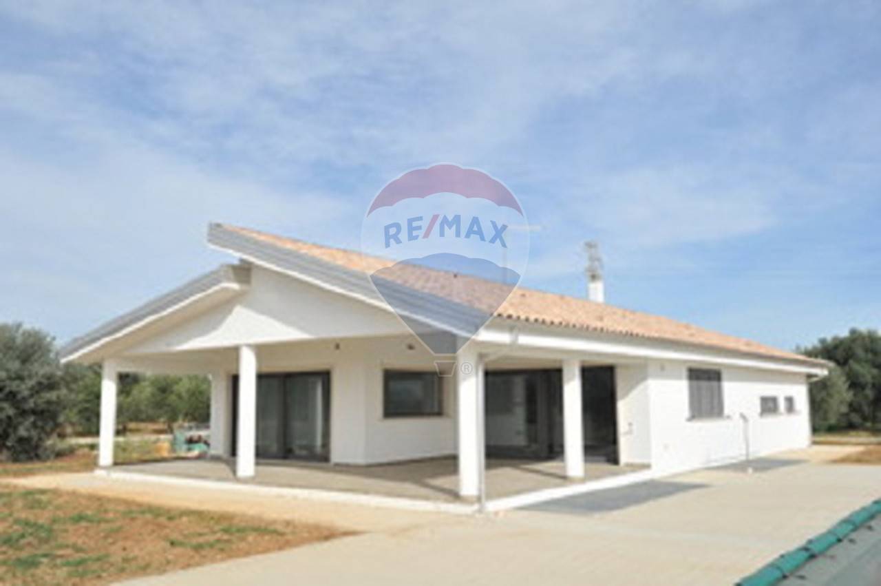 Villa NOVA SIRI vendita    RE/MAX Expo 5