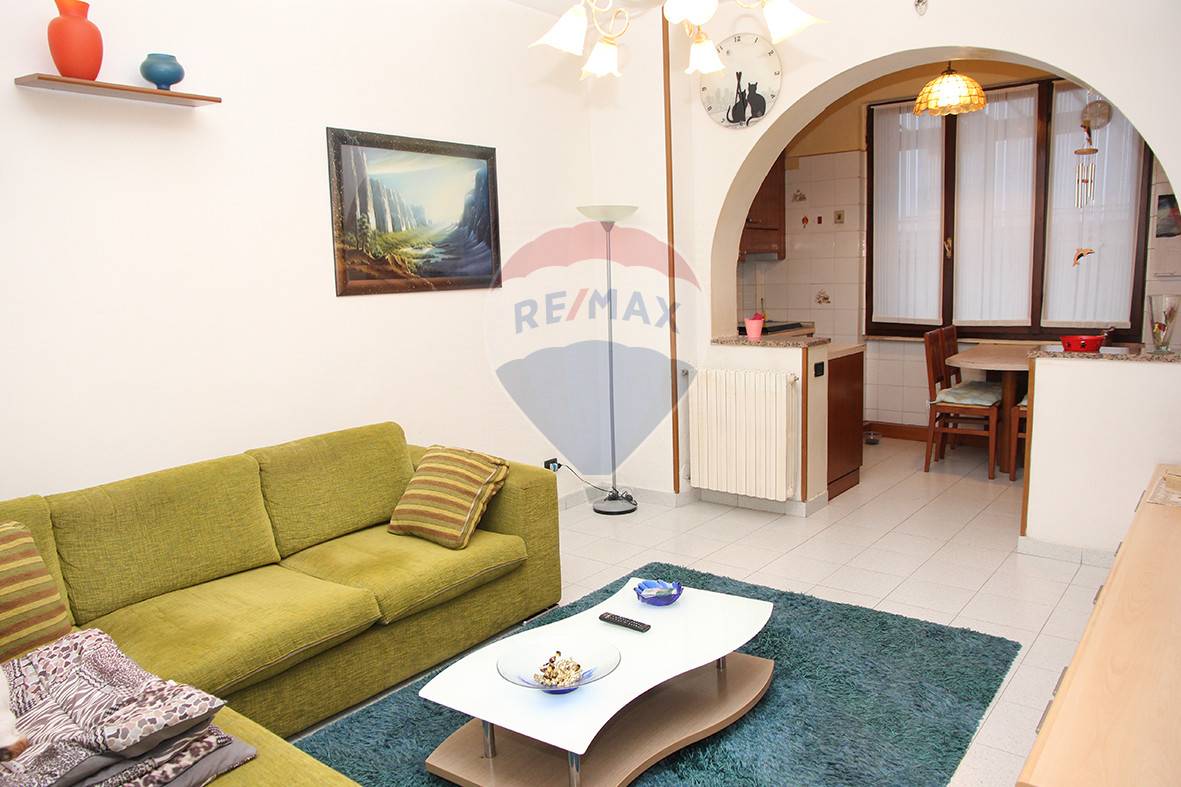 Appartamento CASNATE CON BERNATE vendita  Casnate  RE/MAX Essenza