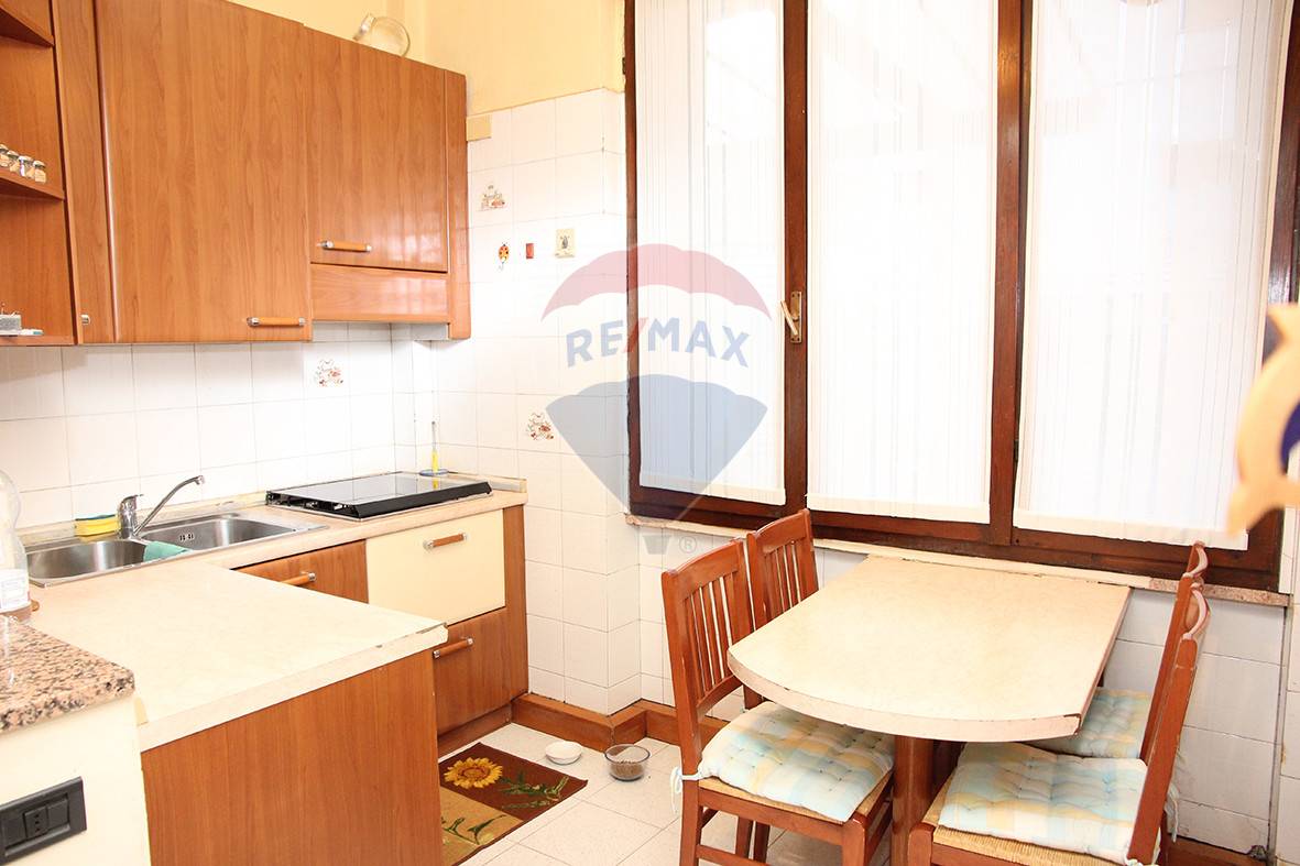 Appartamento CASNATE CON BERNATE vendita  Casnate  RE/MAX Essenza