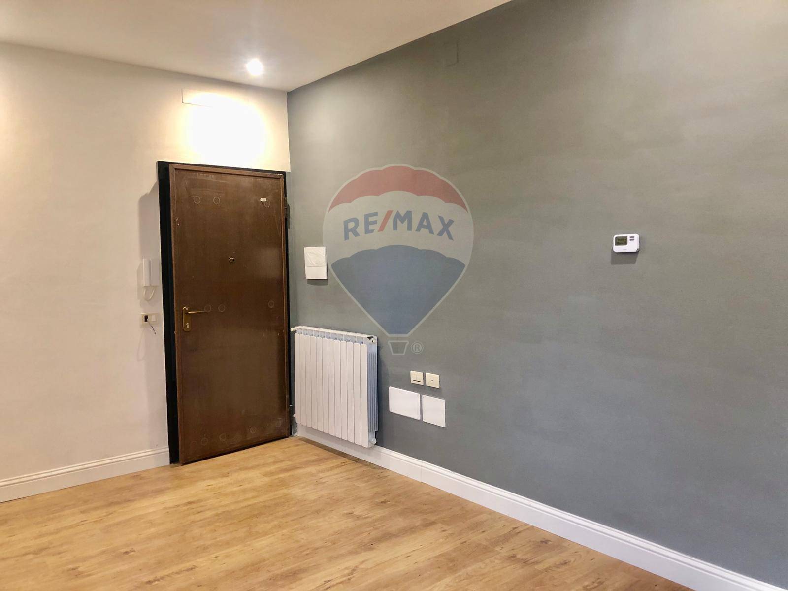 Appartamento FIRENZE vendita  Savonarola  RE/MAX Medicea 2