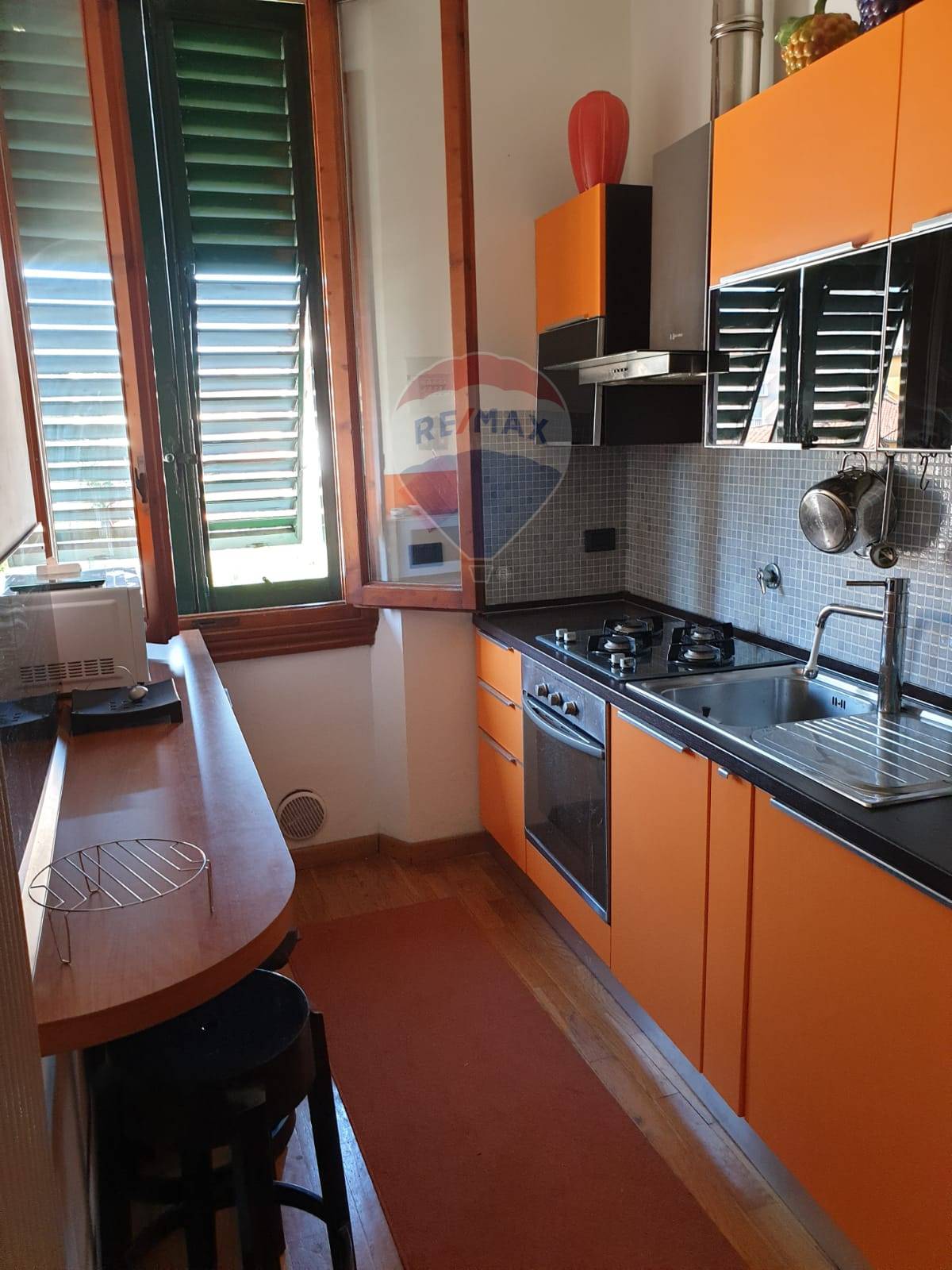  firenze affitto quart: firenze nord re/max medicea 2