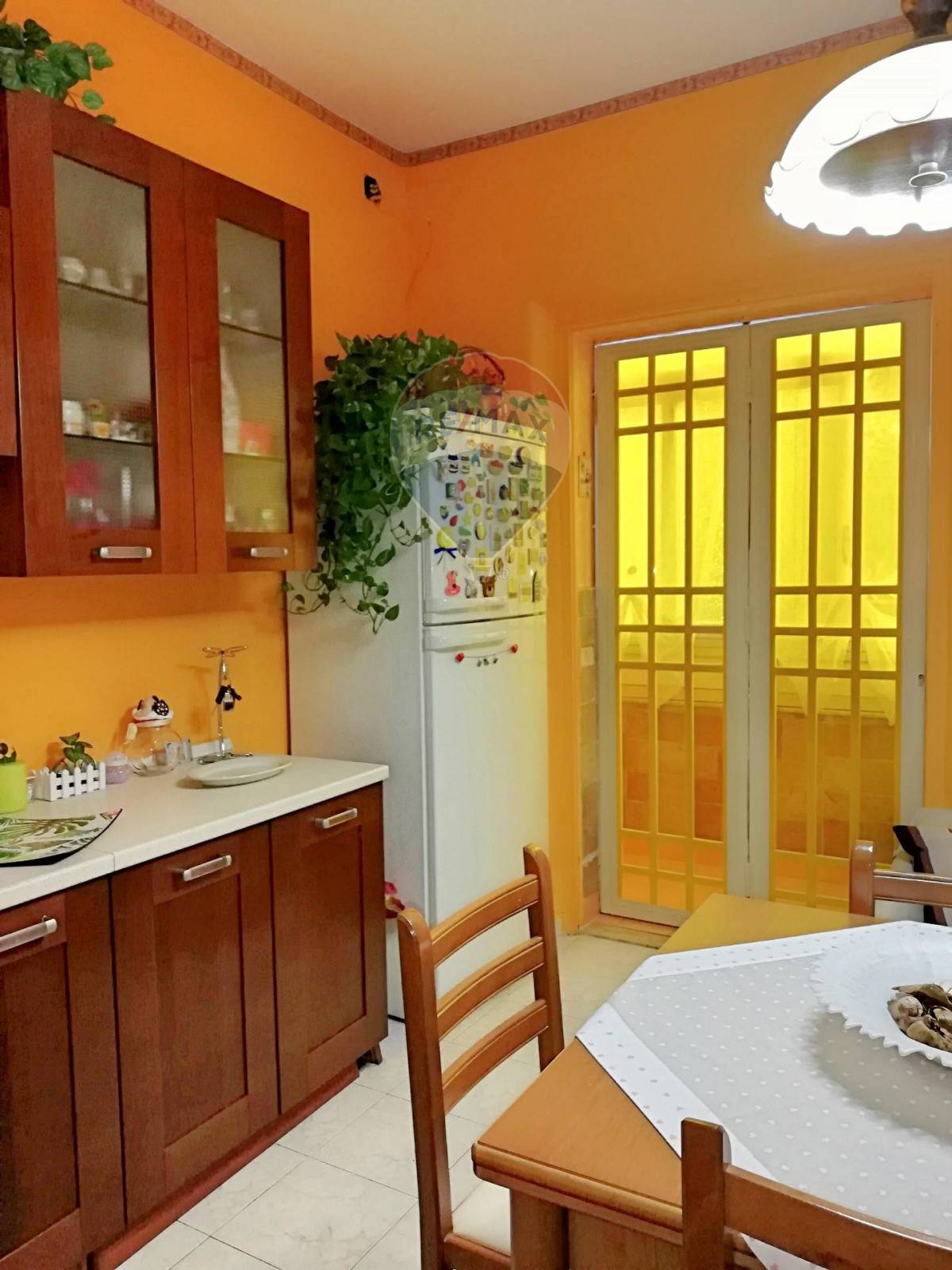  catania vendita quart: nuovalucello re/max domus nova