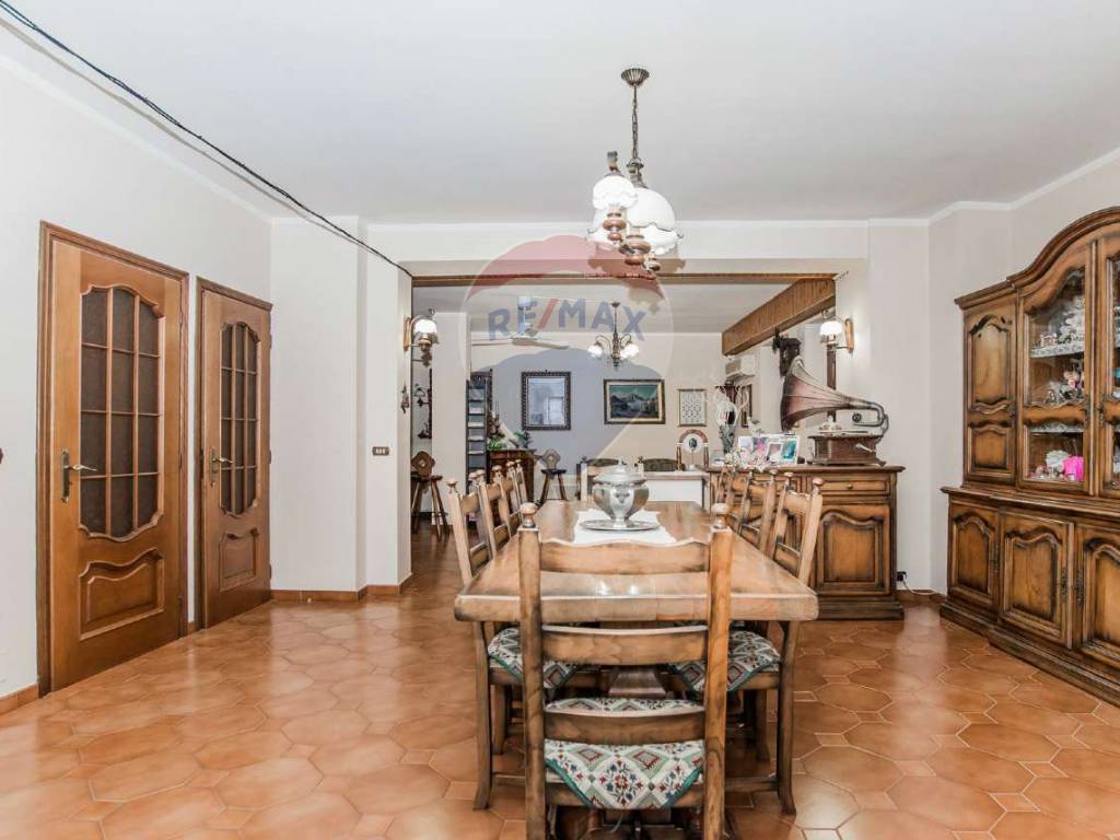 Casa Vacanza - Multiproprietà BUTTIGLIERA ALTA vendita    RE/MAX Freedom