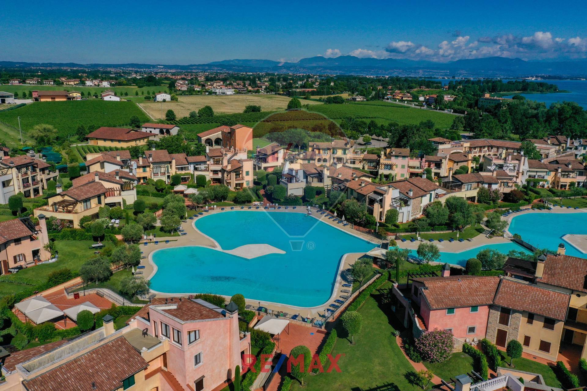 Appartamento PESCHIERA DEL GARDA vendita  San Benedetto di Lugana  RE/MAX Edilfin