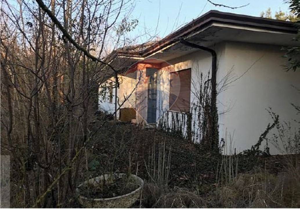 Villa Unifamiliare - Indipendente DUEVILLE vendita    RE/MAX Target