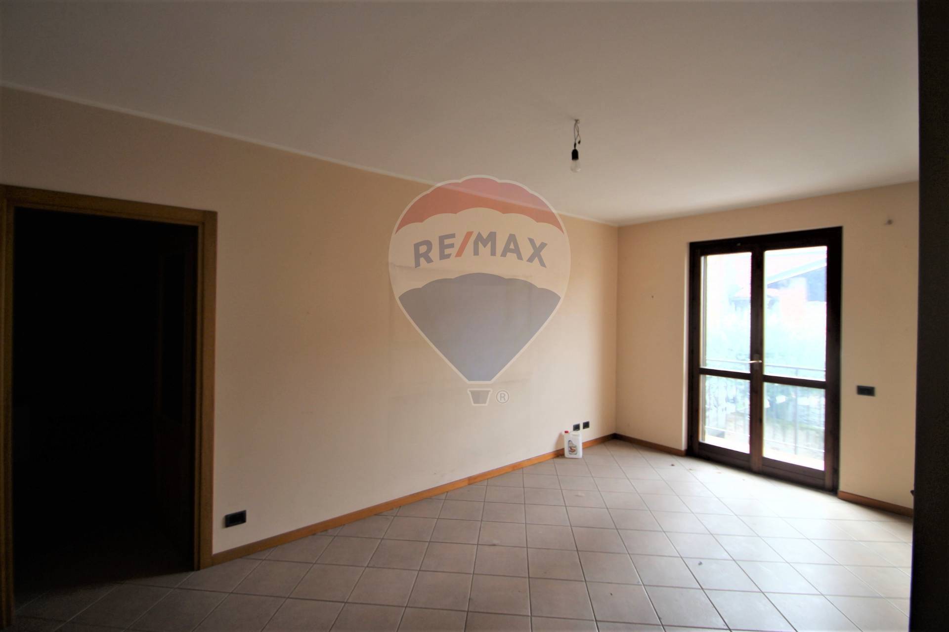 Appartamento CIVIDATE AL PIANO vendita    RE/MAX Expo