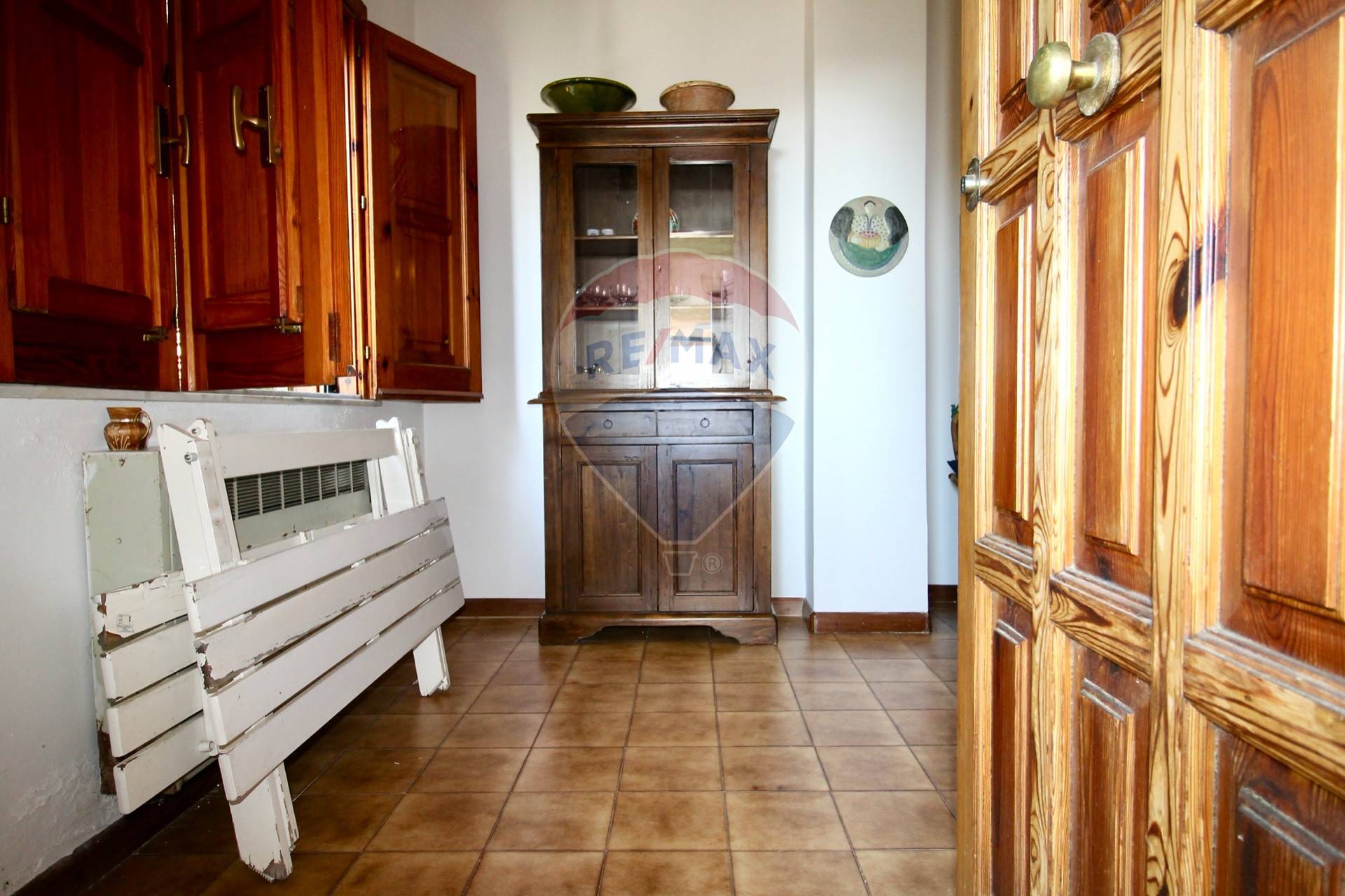 Appartamento NICOLOSI vendita    RE/MAX Kleos