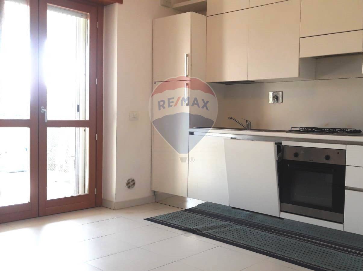  roma affitto quart: casal boccone re-max-just