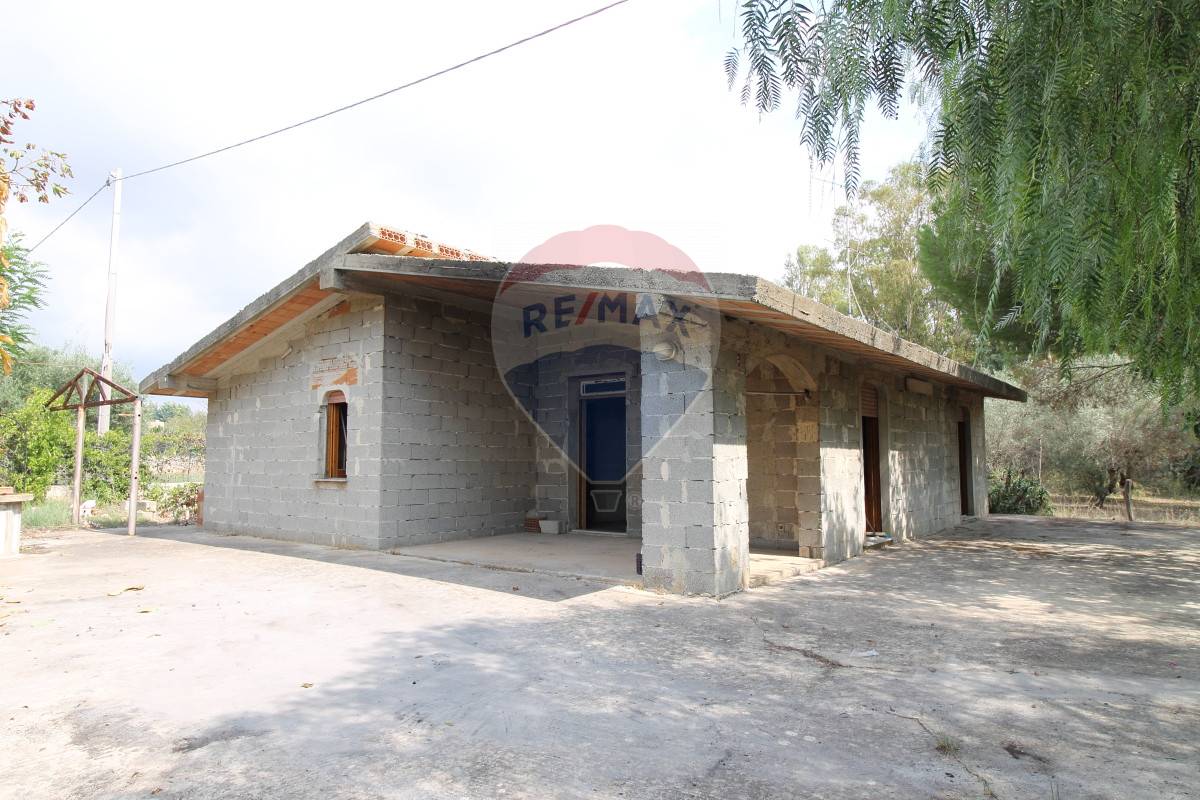  modica vendita quart:  re/max prima classe
