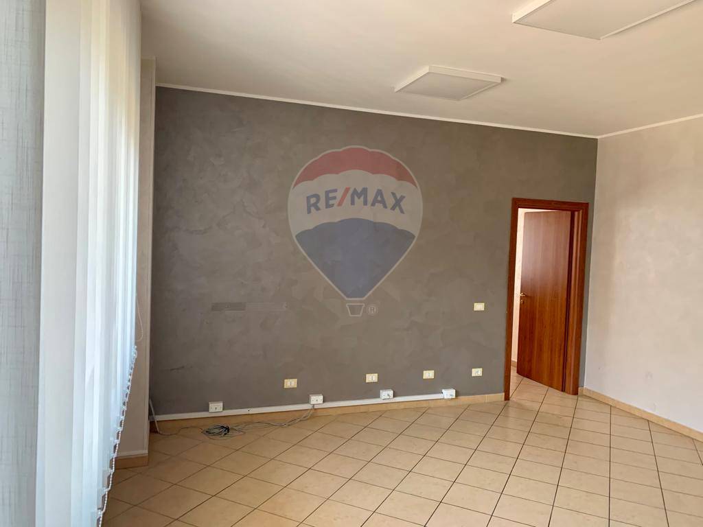 Ufficio - Loc.Com. ROMA affitto  Castelverde Di Lunghezza  RE/MAX Opzione Casa
