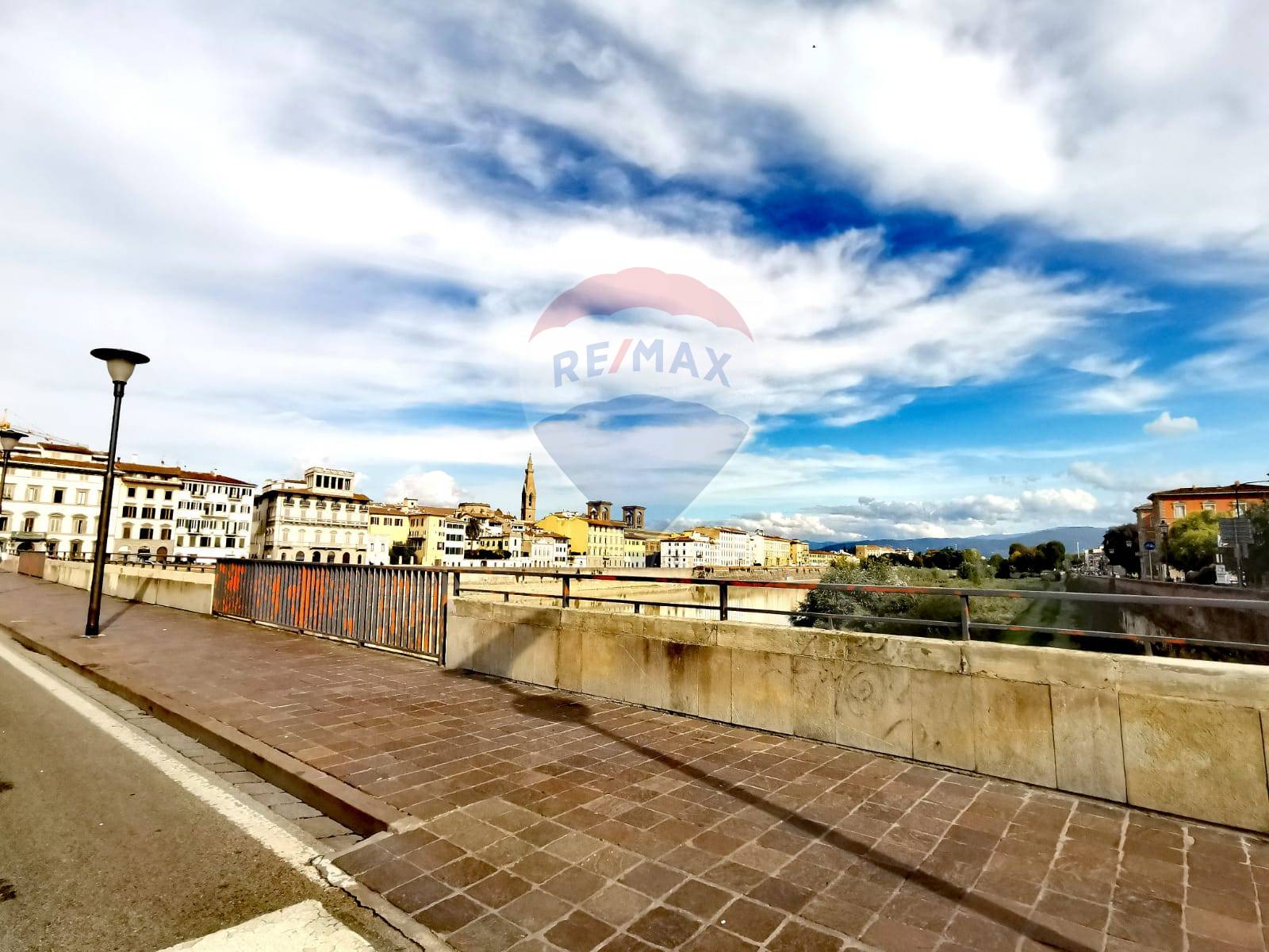 Appartamento FIRENZE vendita  Santa Croce  RE/MAX Ideale 3