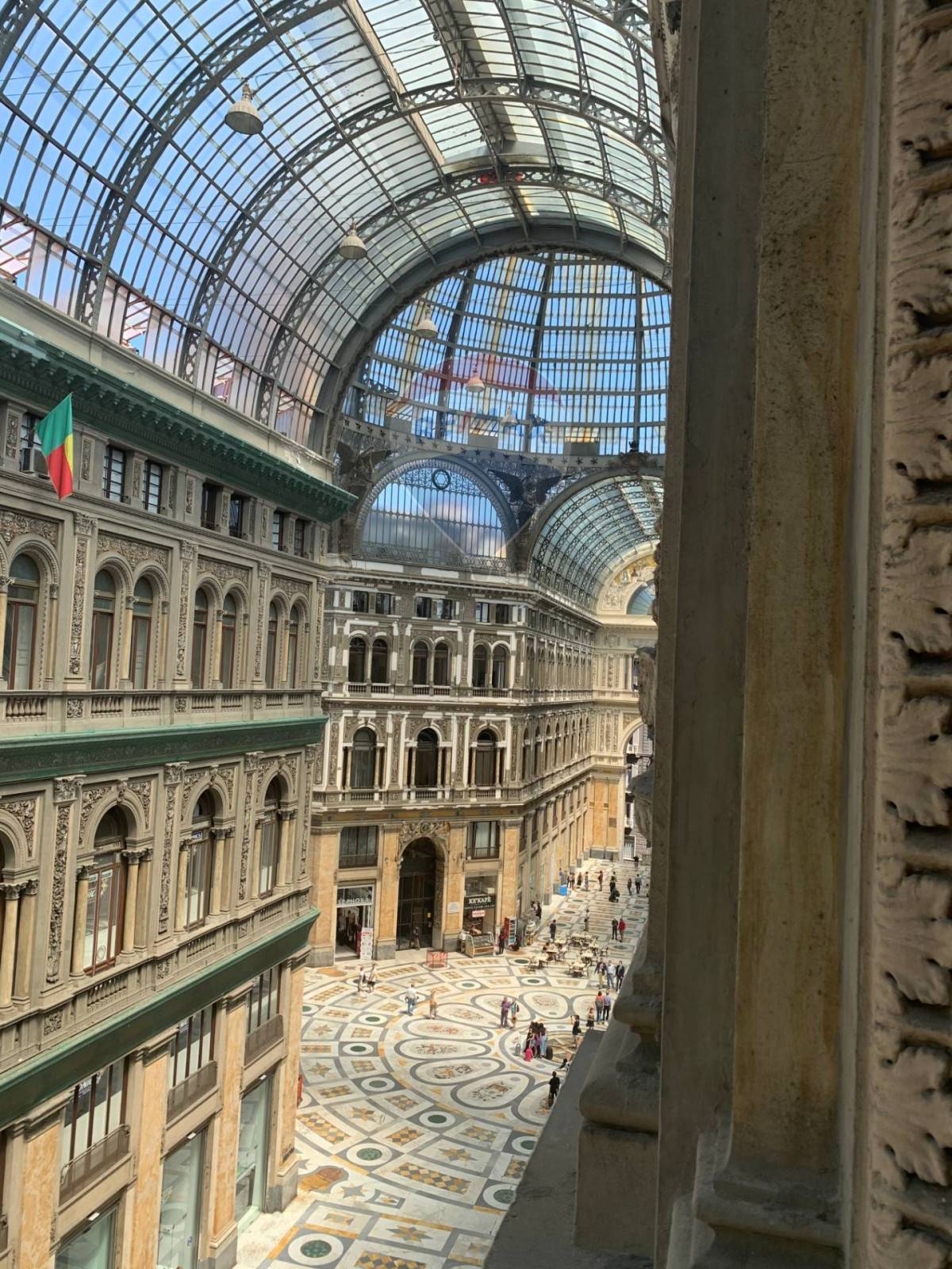  napoli affitto quart: chiaia re-max-advisor