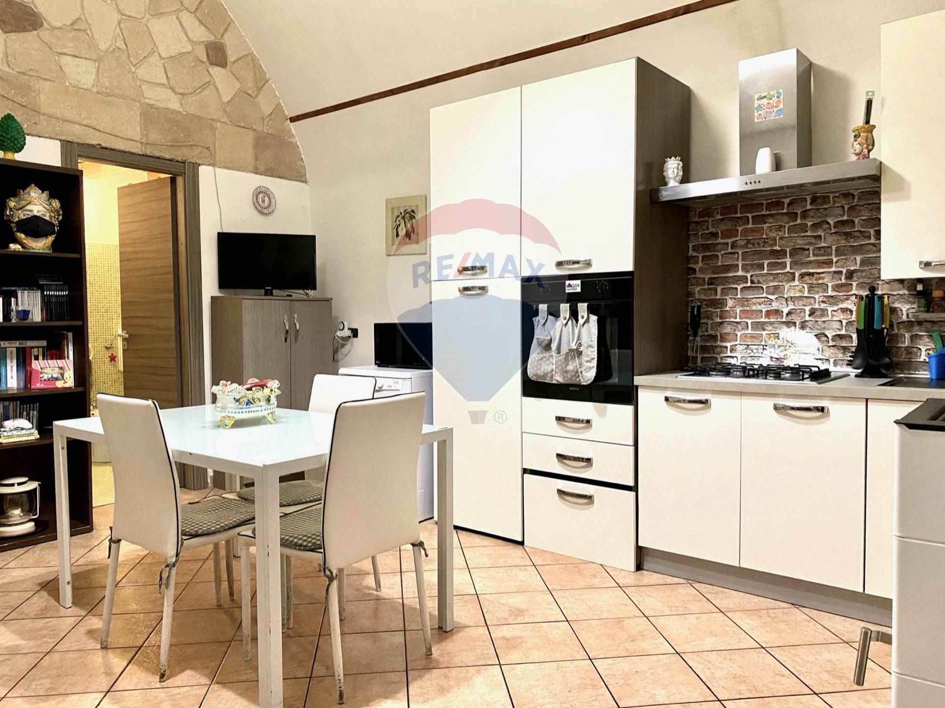 Villa Unifamiliare - Indipendente RAGUSA vendita  Centro  RE/MAX Prima Classe