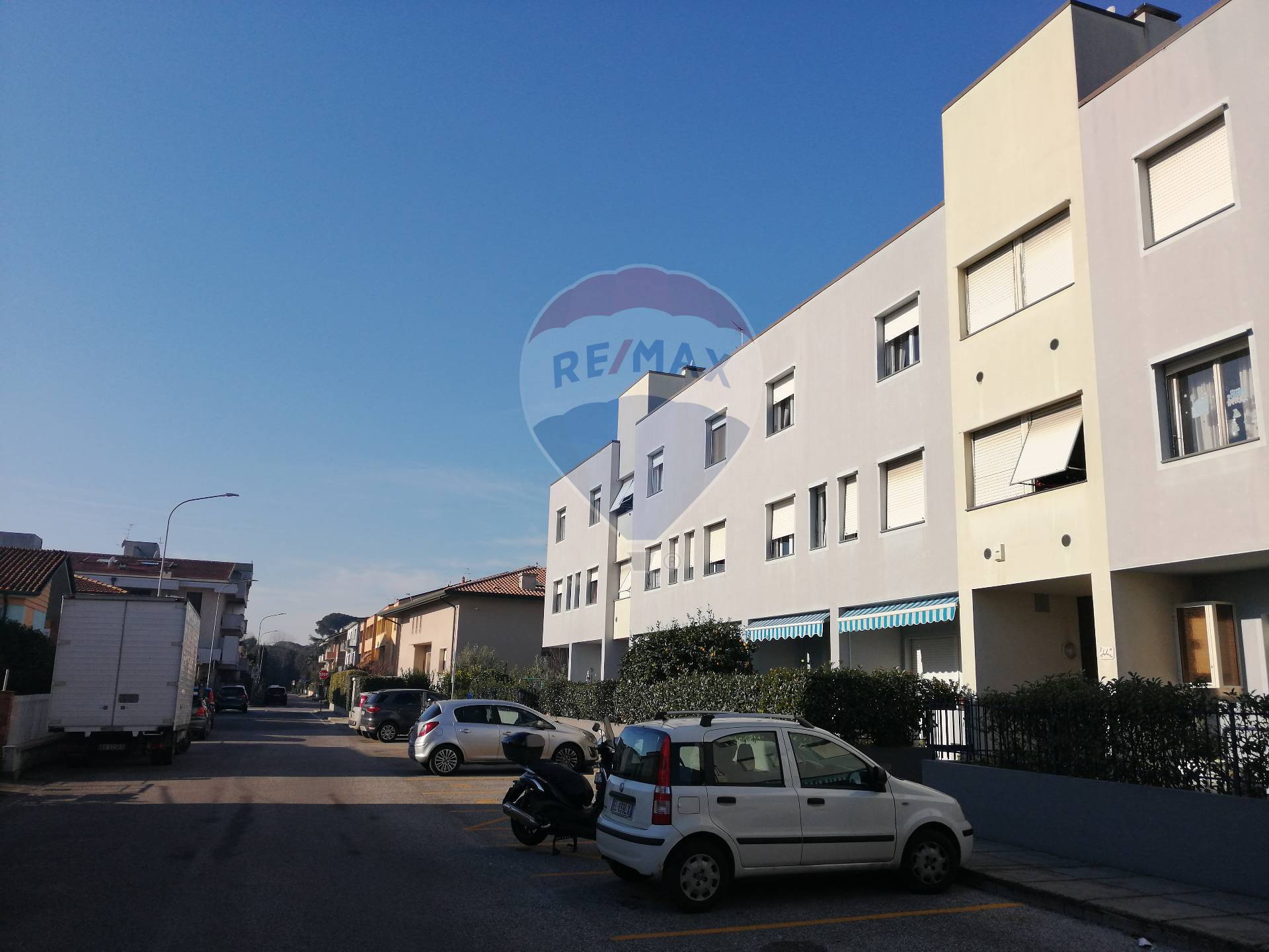  viareggio vendita quart:  re/max quality house