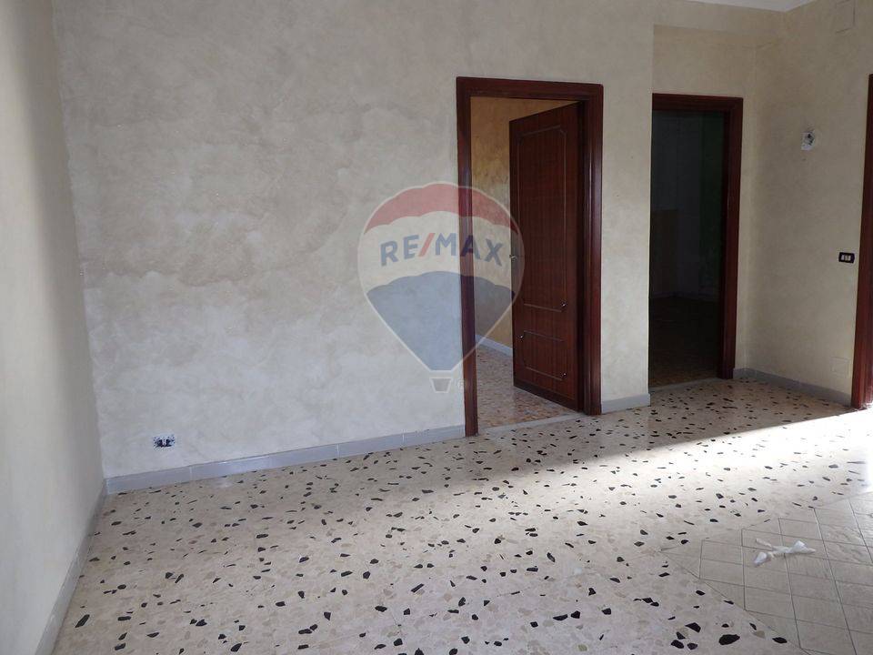 Villa CASTEL MADAMA vendita    RE/MAX Opzione Casa