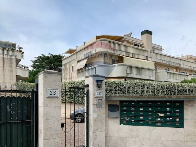  roma vendita quart: romanina re/max neopolis