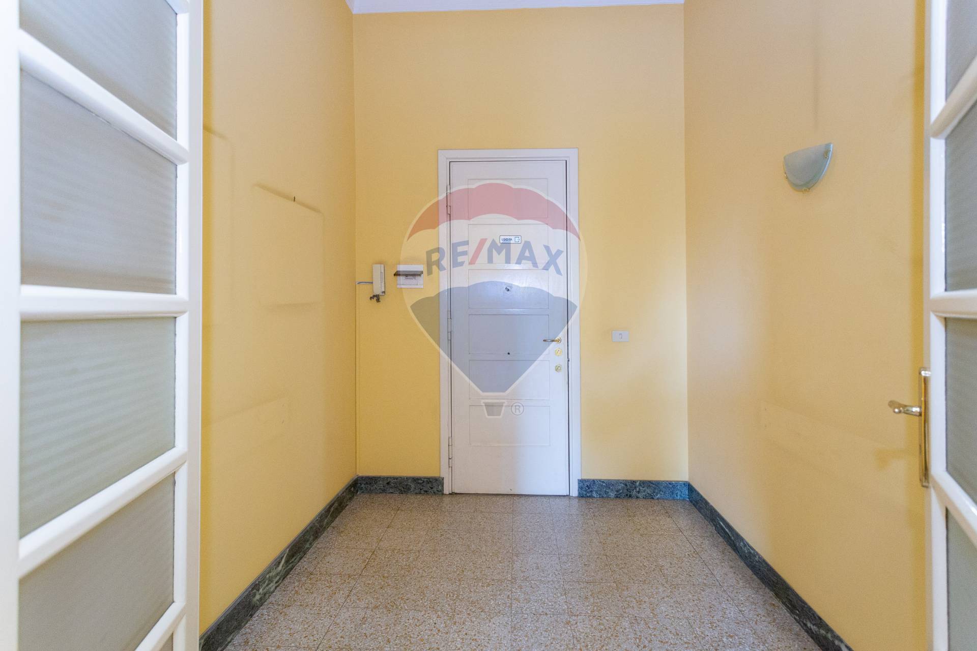 Ufficio - Loc.Com. CATANIA affitto  Province  RE/MAX City Home