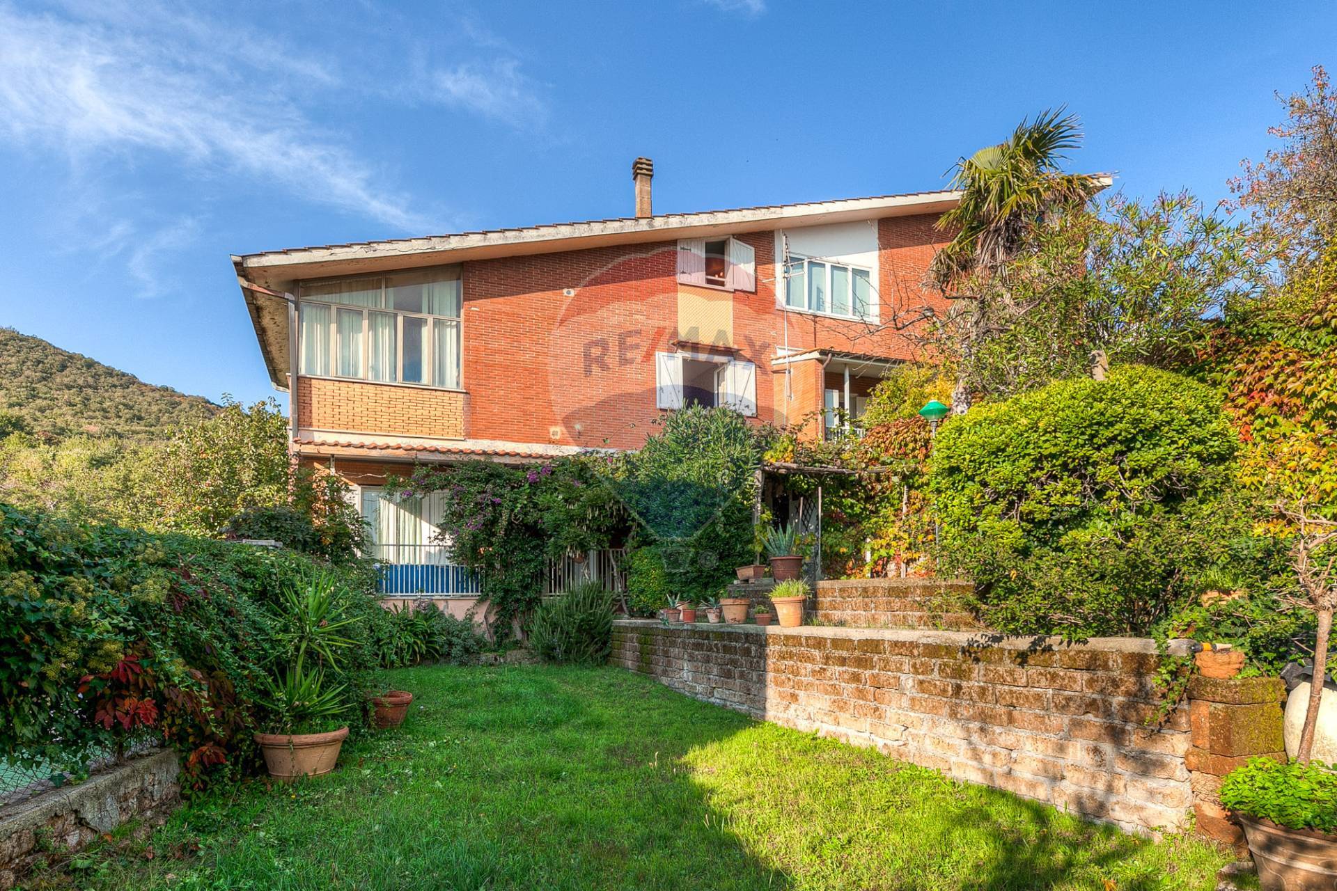  trevignano-romano vendita quart:  re-max-aliante