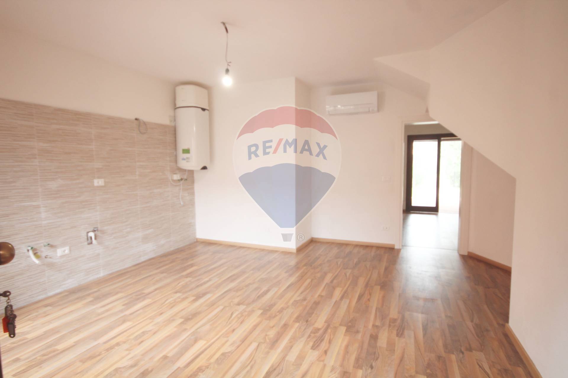 Appartamento PORTO VIRO vendita    RE/MAX Sunbeam