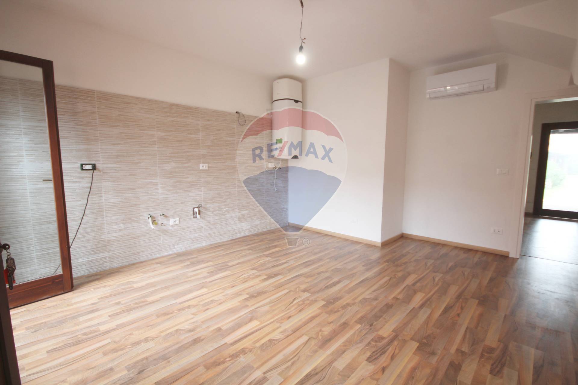 Appartamento PORTO VIRO vendita    RE/MAX Sunbeam