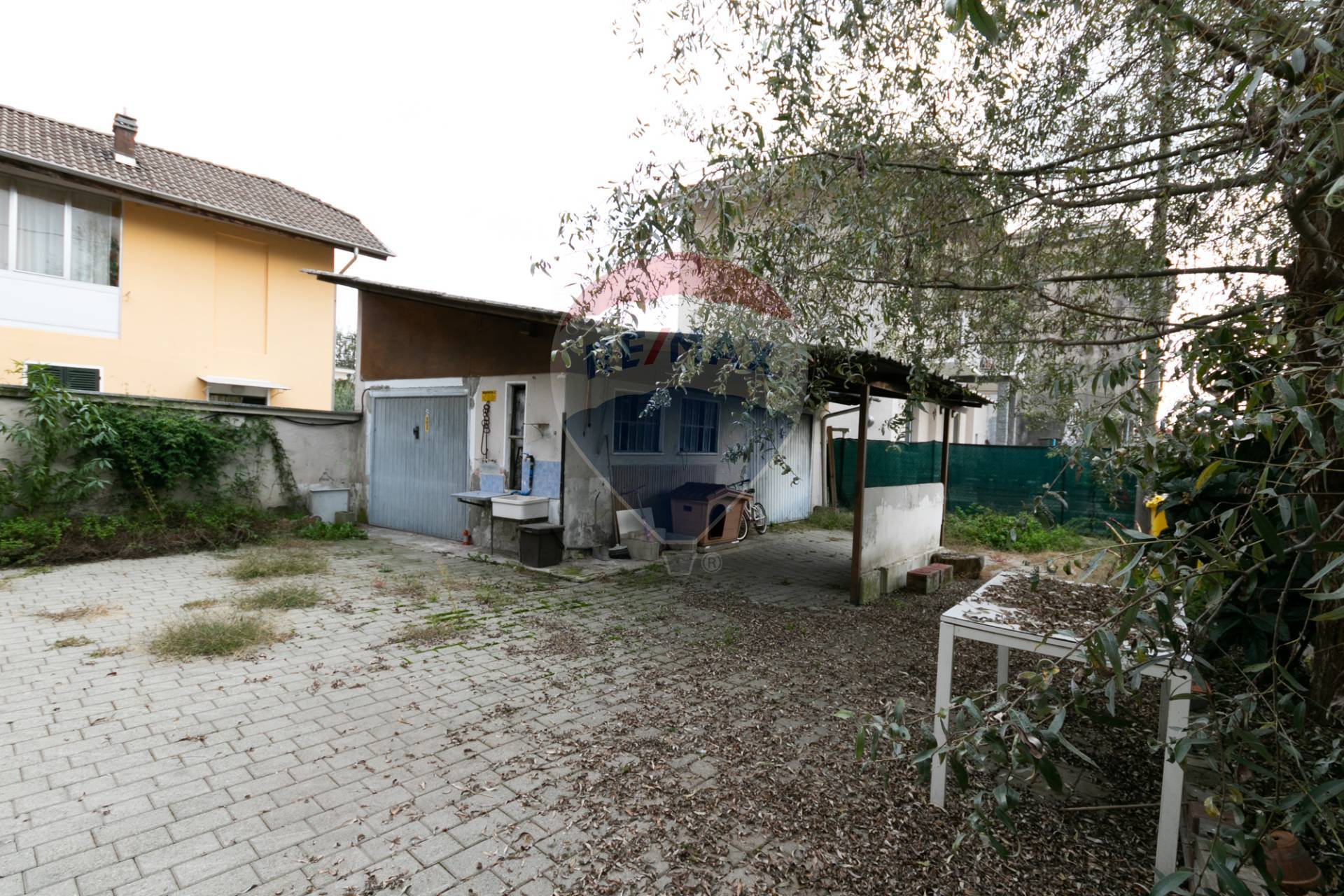 Villa Bifamiliare VALDENGO vendita    RE/MAX Unit