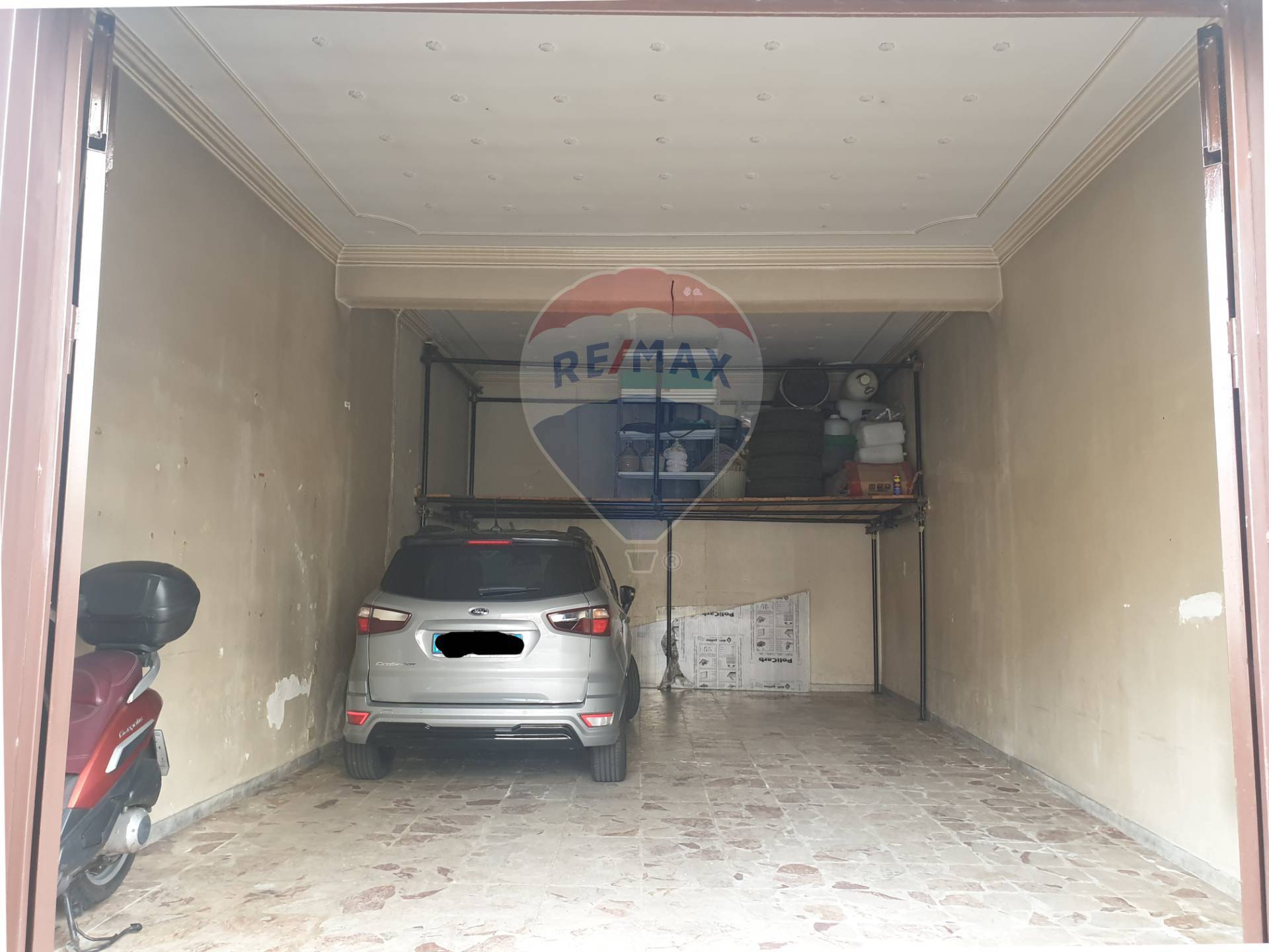  catania vendita quart: viale rapisardi re-max-white-house