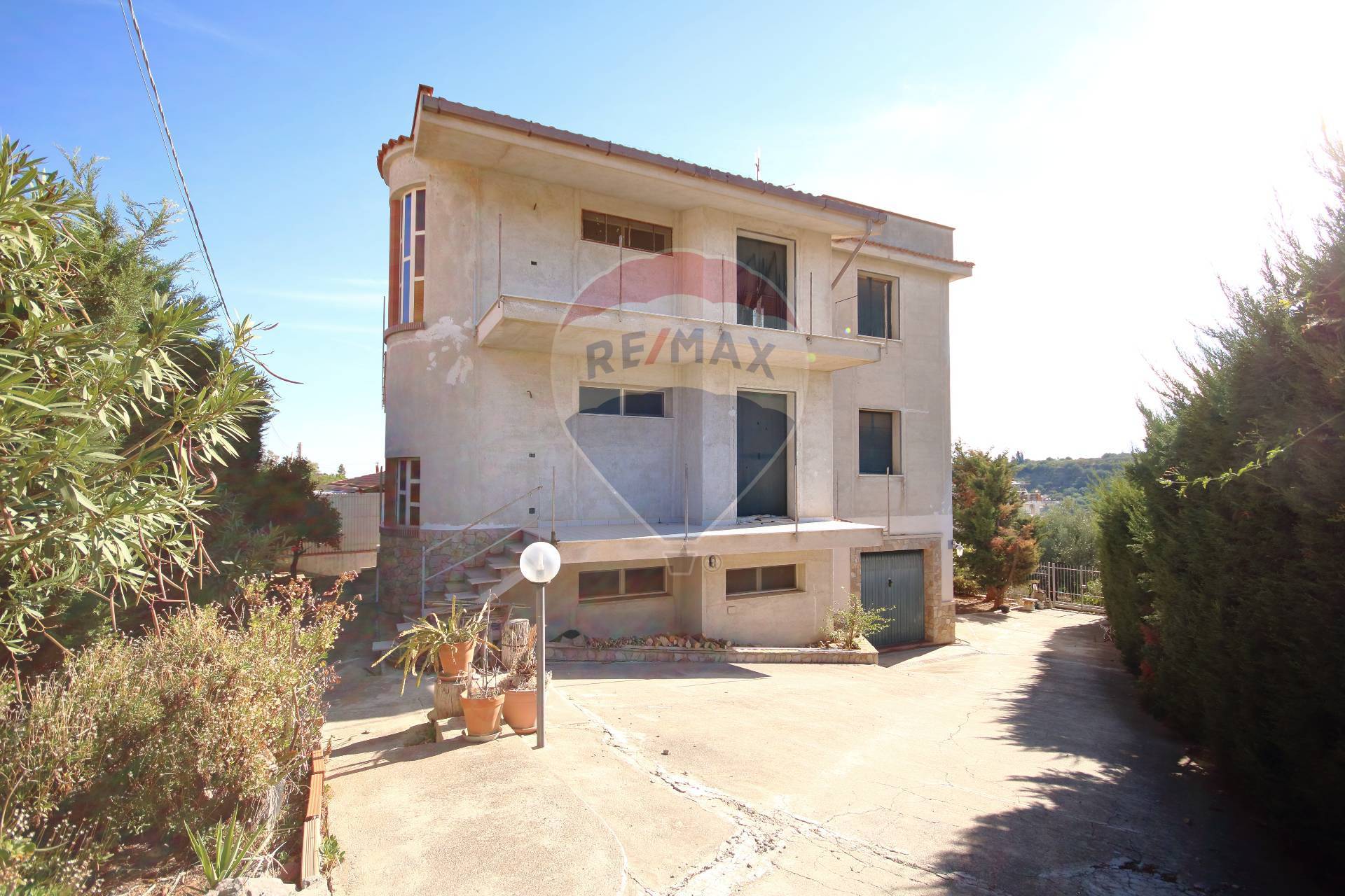 Villa Unifamiliare - Indipendente SANTA FLAVIA vendita    RE/MAX Master Home