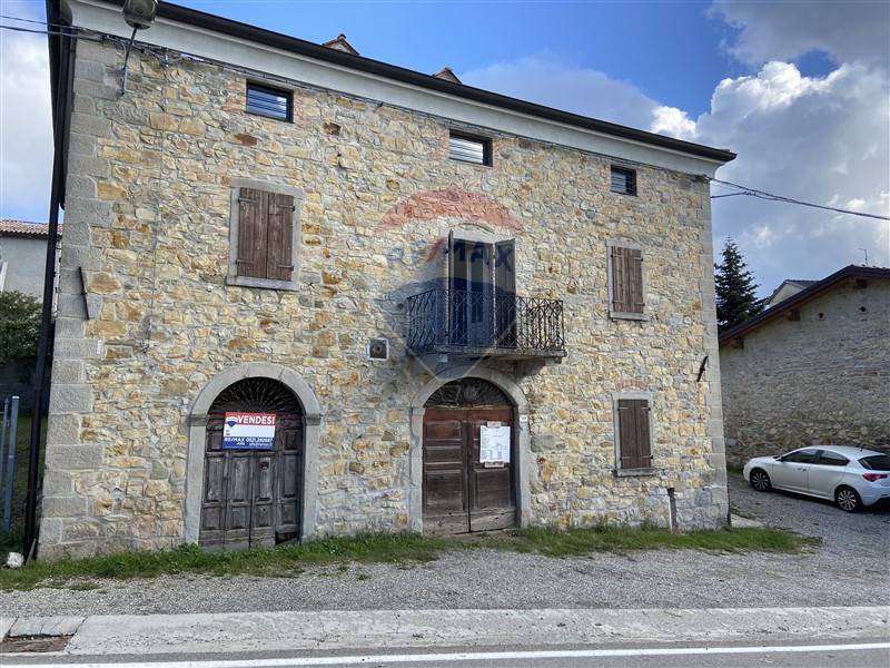 Rustico - Cascina TERENZO vendita  Cassio  RE/MAX Alfa