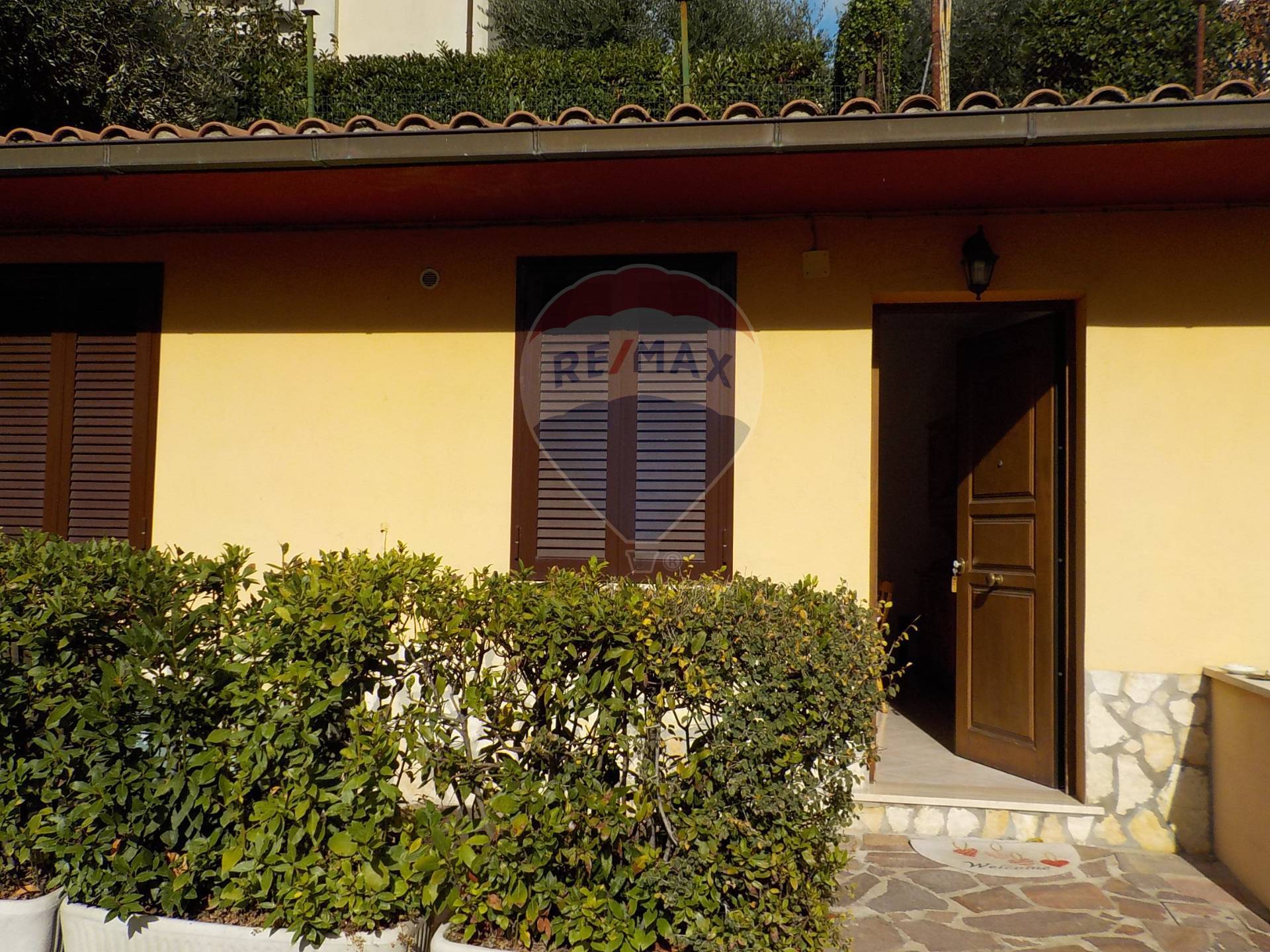  roma affitto quart:  re/max neopolis