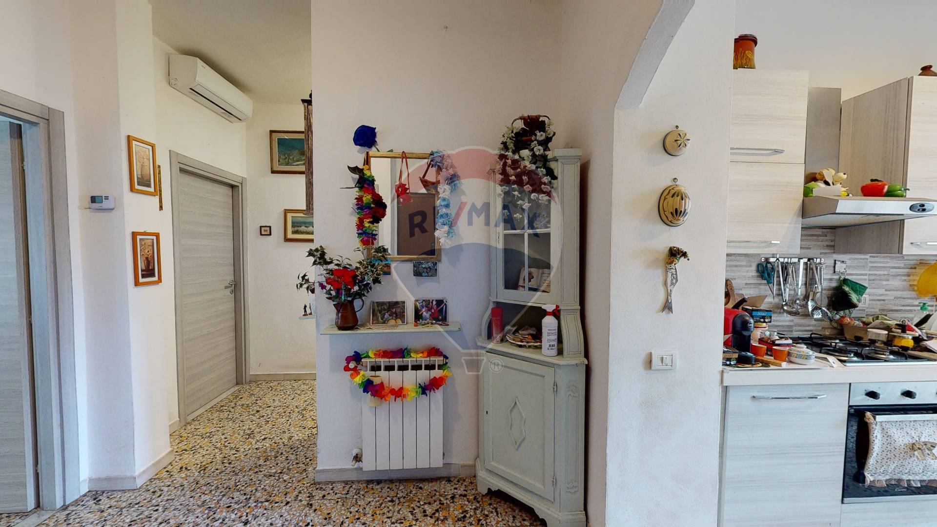 Appartamento VIAREGGIO vendita  Varignano  RE/MAX Quality House